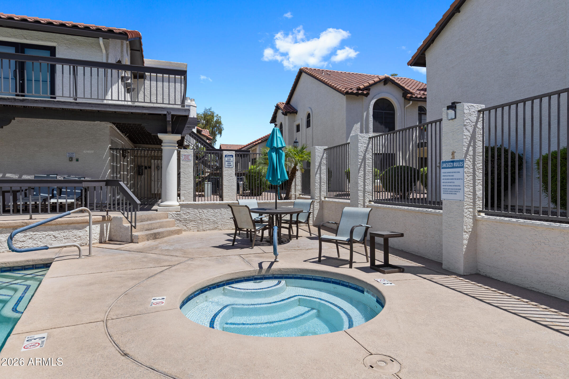 La Contessa - Residential Lease