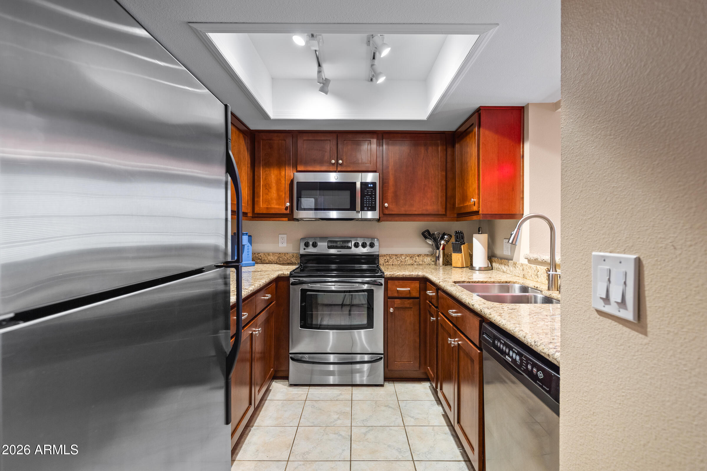 La Contessa - Residential Lease