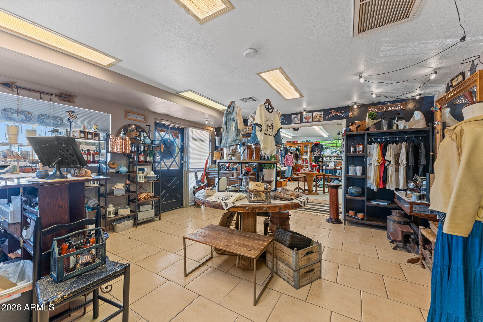 COLLINS ADD WICKENBURG BLKS 1-6 11-13 - Commercial Sale