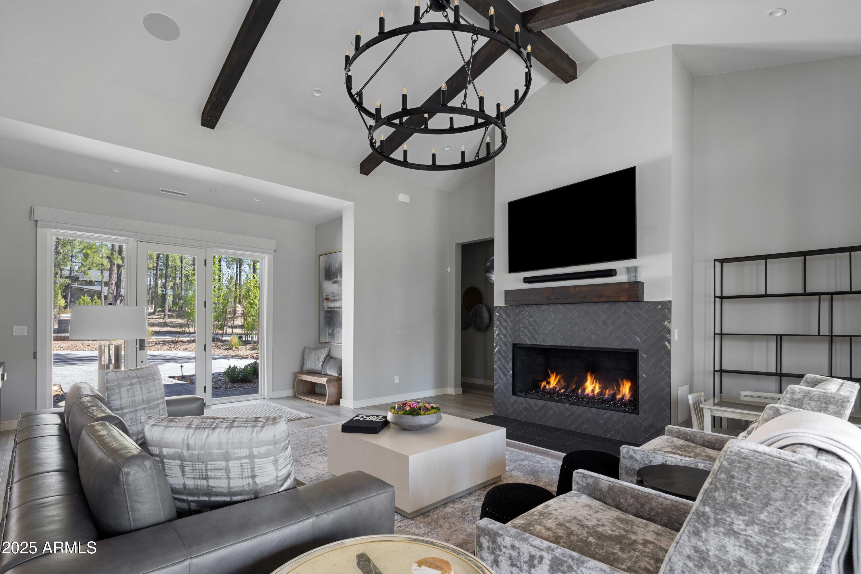 COCONINO RIDGE AT PINE CANYON - Residential
