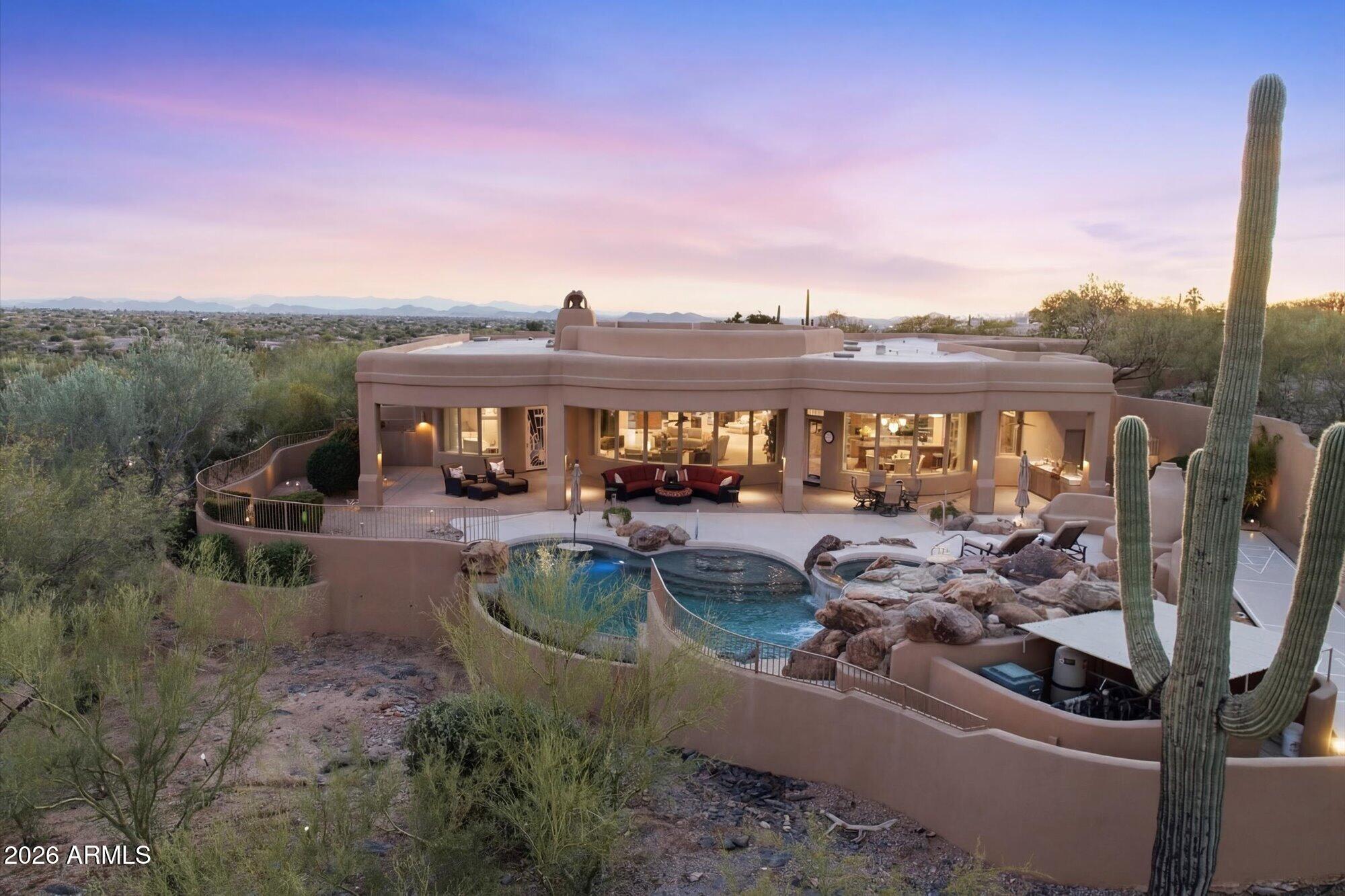 BLACK MOUNTAIN FOOTHILLS - Residential