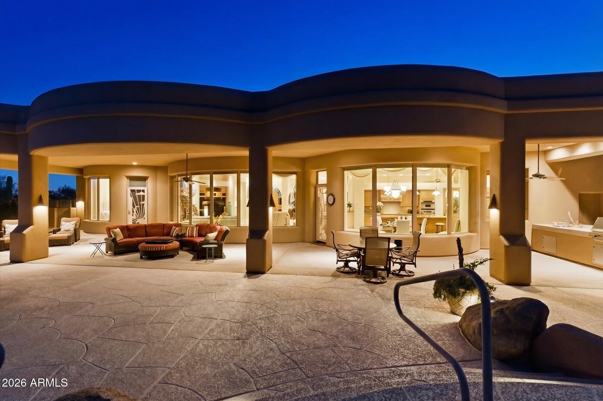 BLACK MOUNTAIN FOOTHILLS - Residential