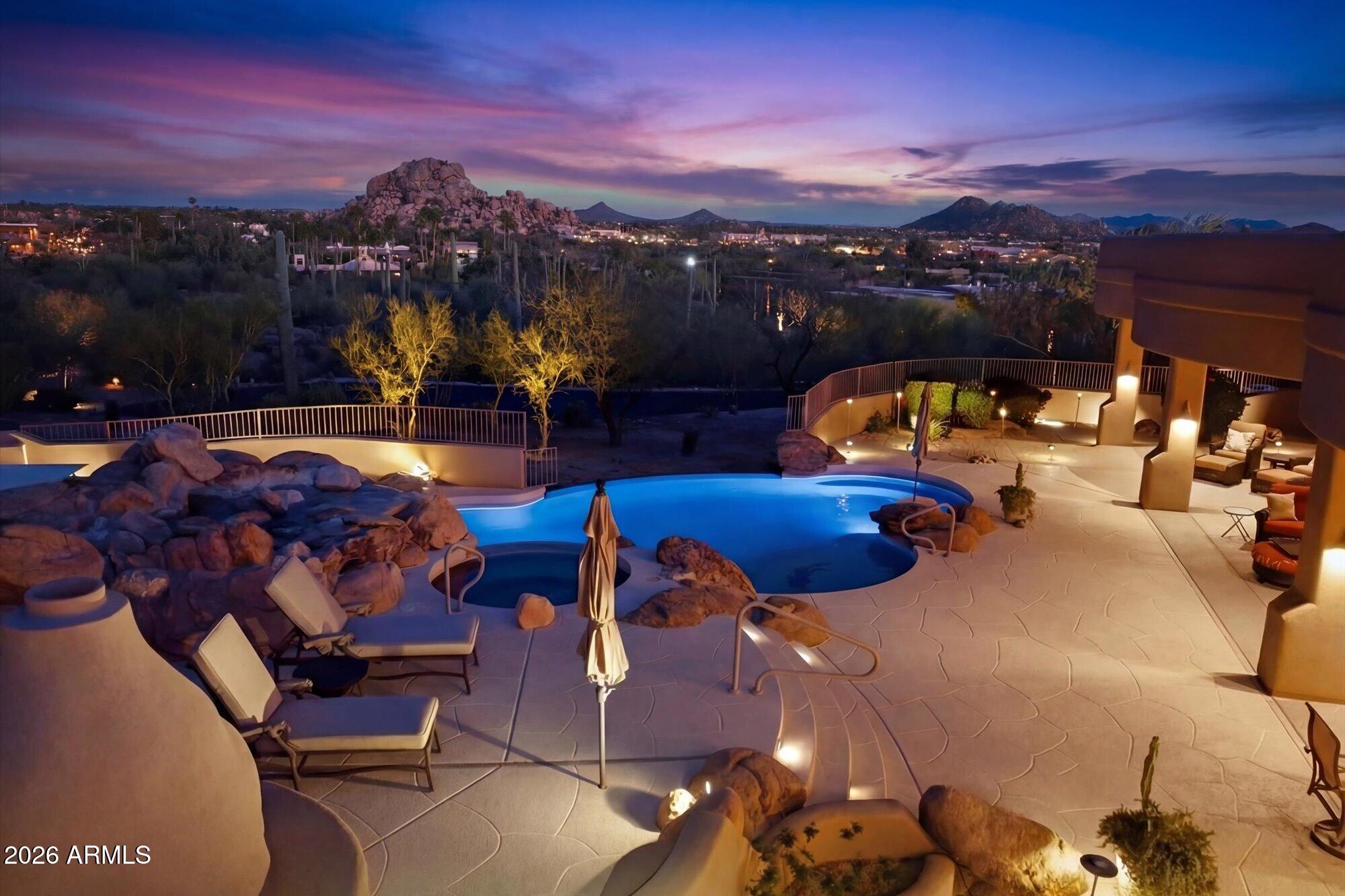 BLACK MOUNTAIN FOOTHILLS - Residential