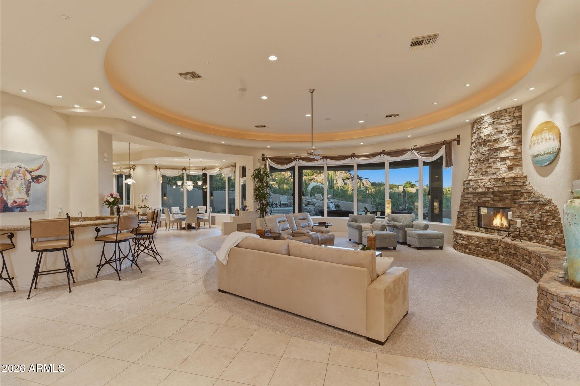 BLACK MOUNTAIN FOOTHILLS - Residential