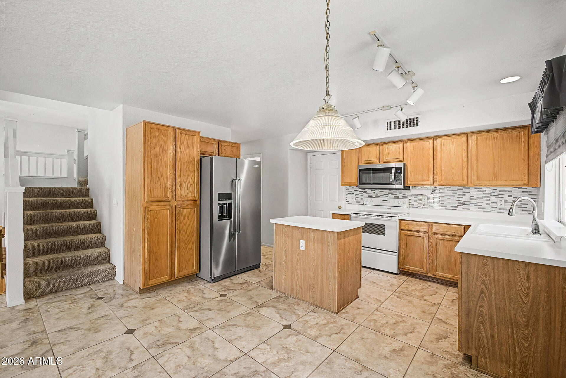 KAUFMAN AND BROAD AT COOPER RANCH - Residential