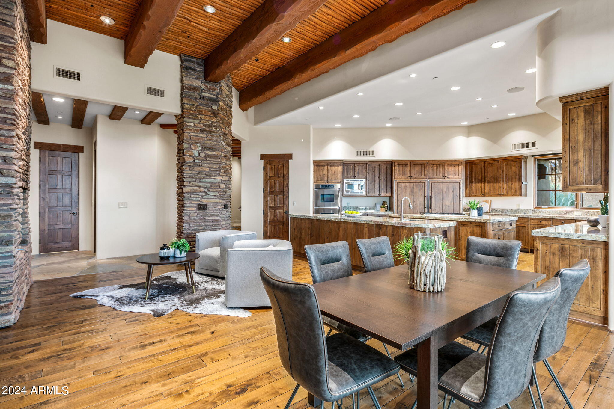MIRABEL CLUB - Residential