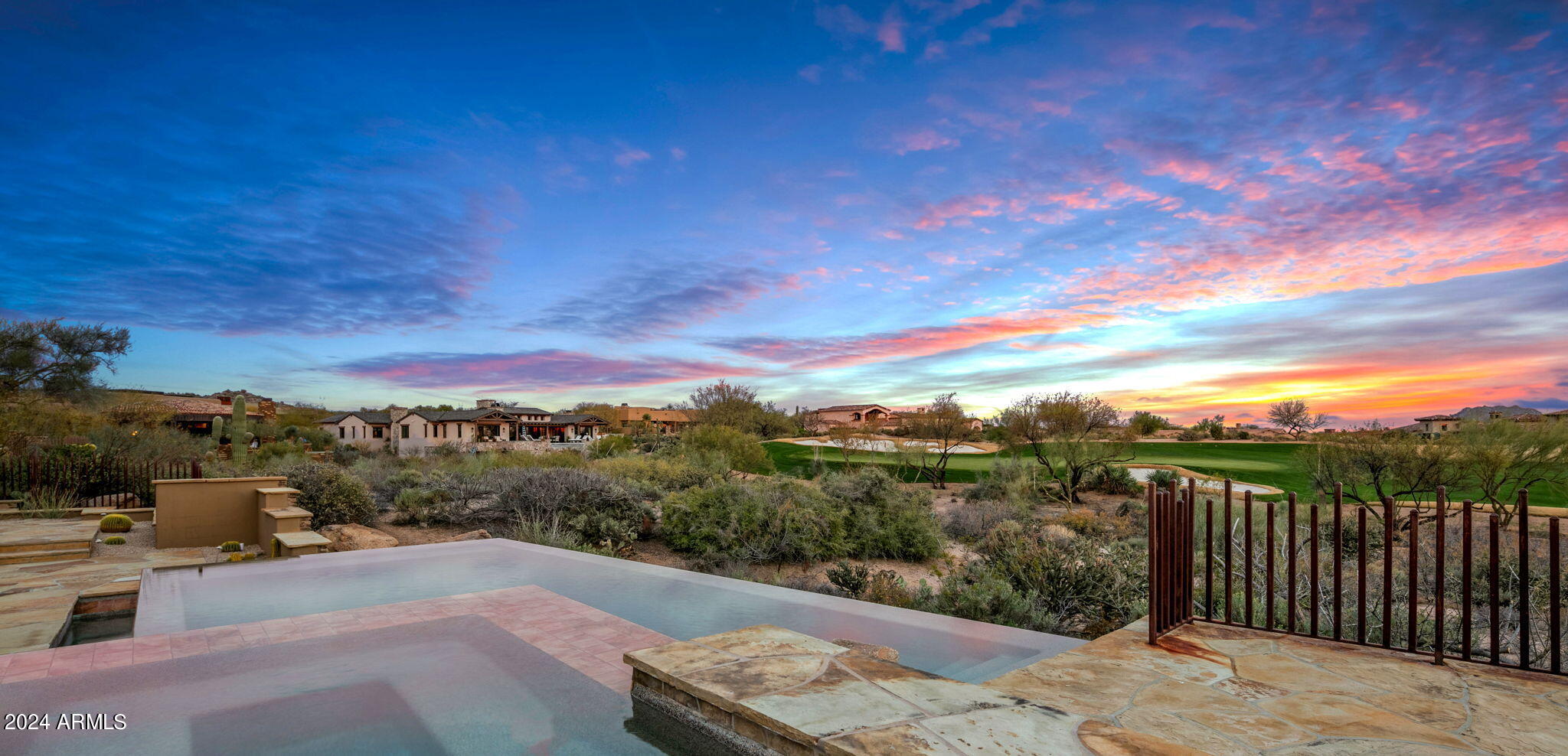 MIRABEL CLUB - Residential