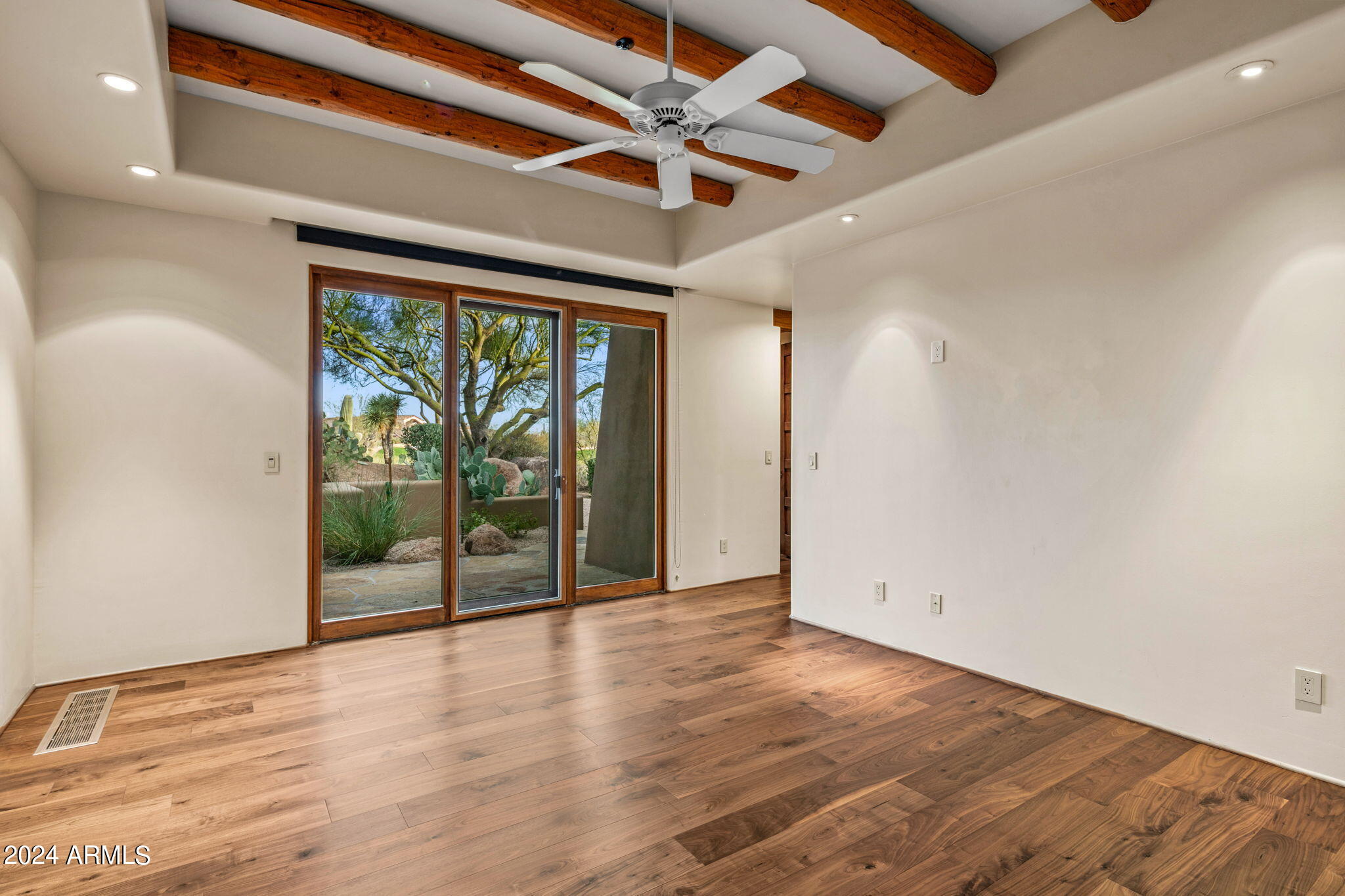 MIRABEL CLUB - Residential