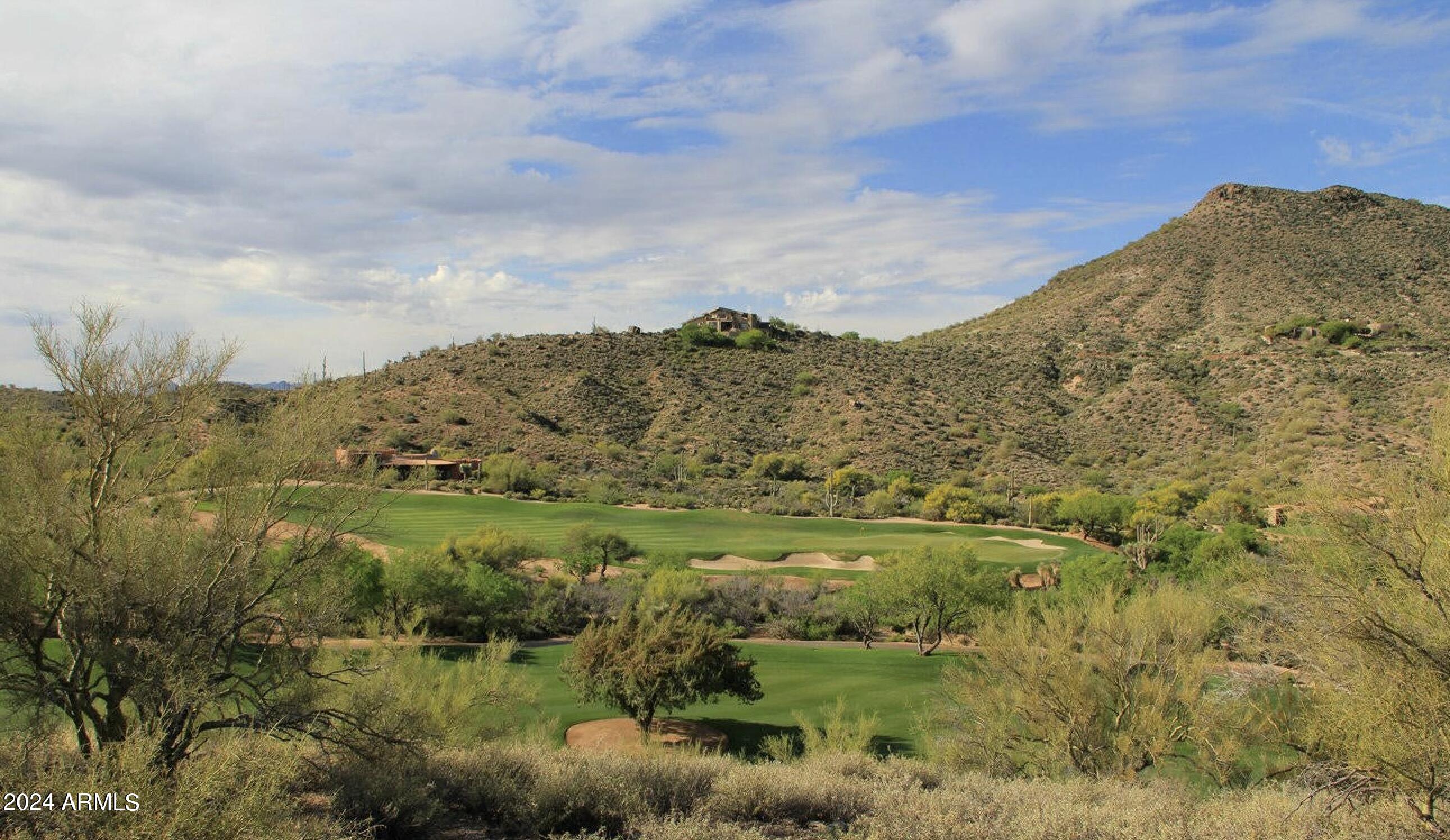 DESERT MOUNTAIN - Land