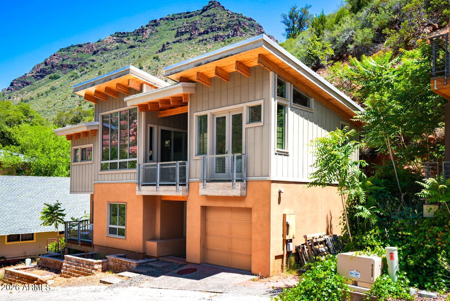 TWIN SPRINGS TERRACE - Residential