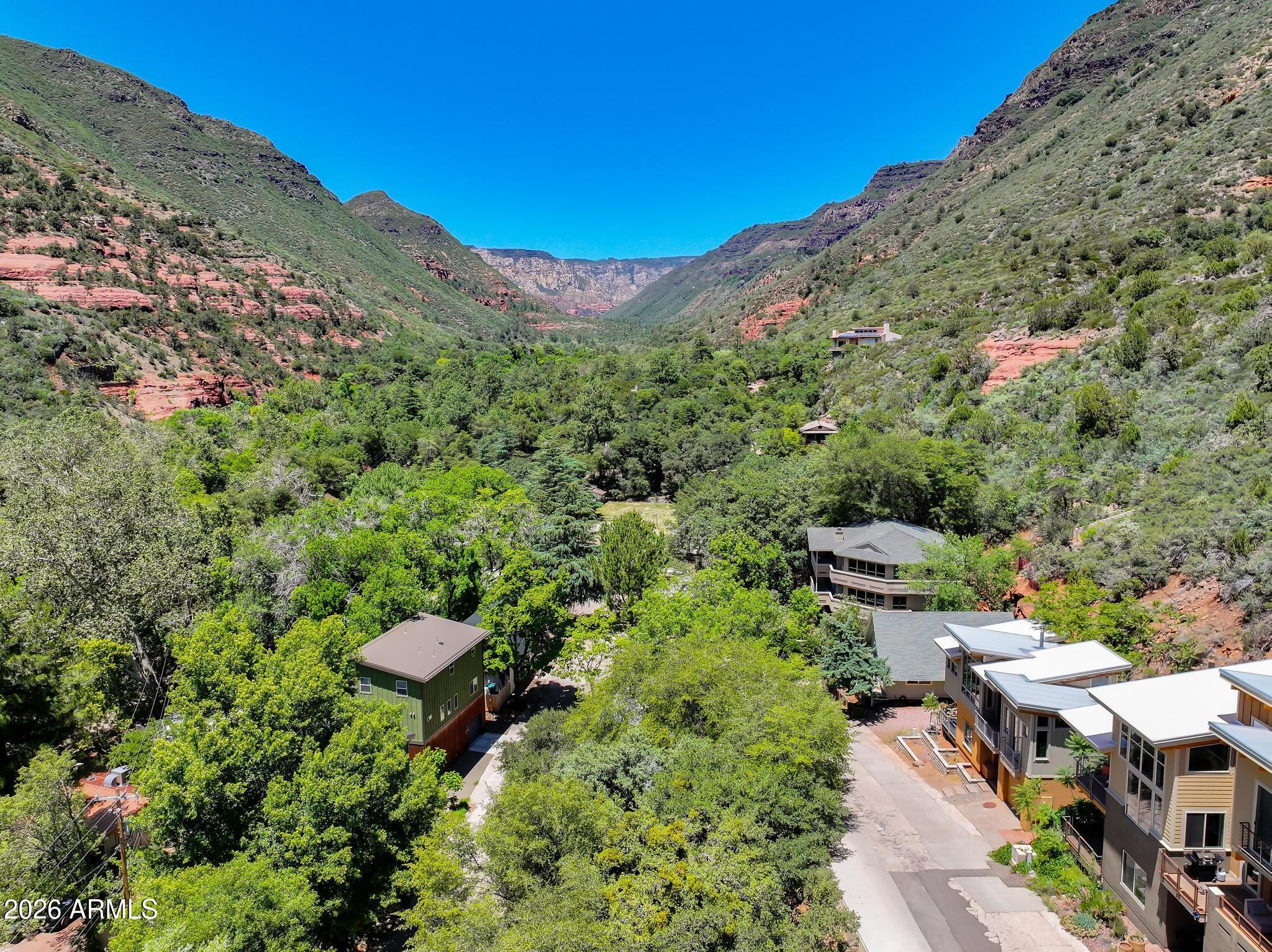 TWIN SPRINGS TERRACE - Residential