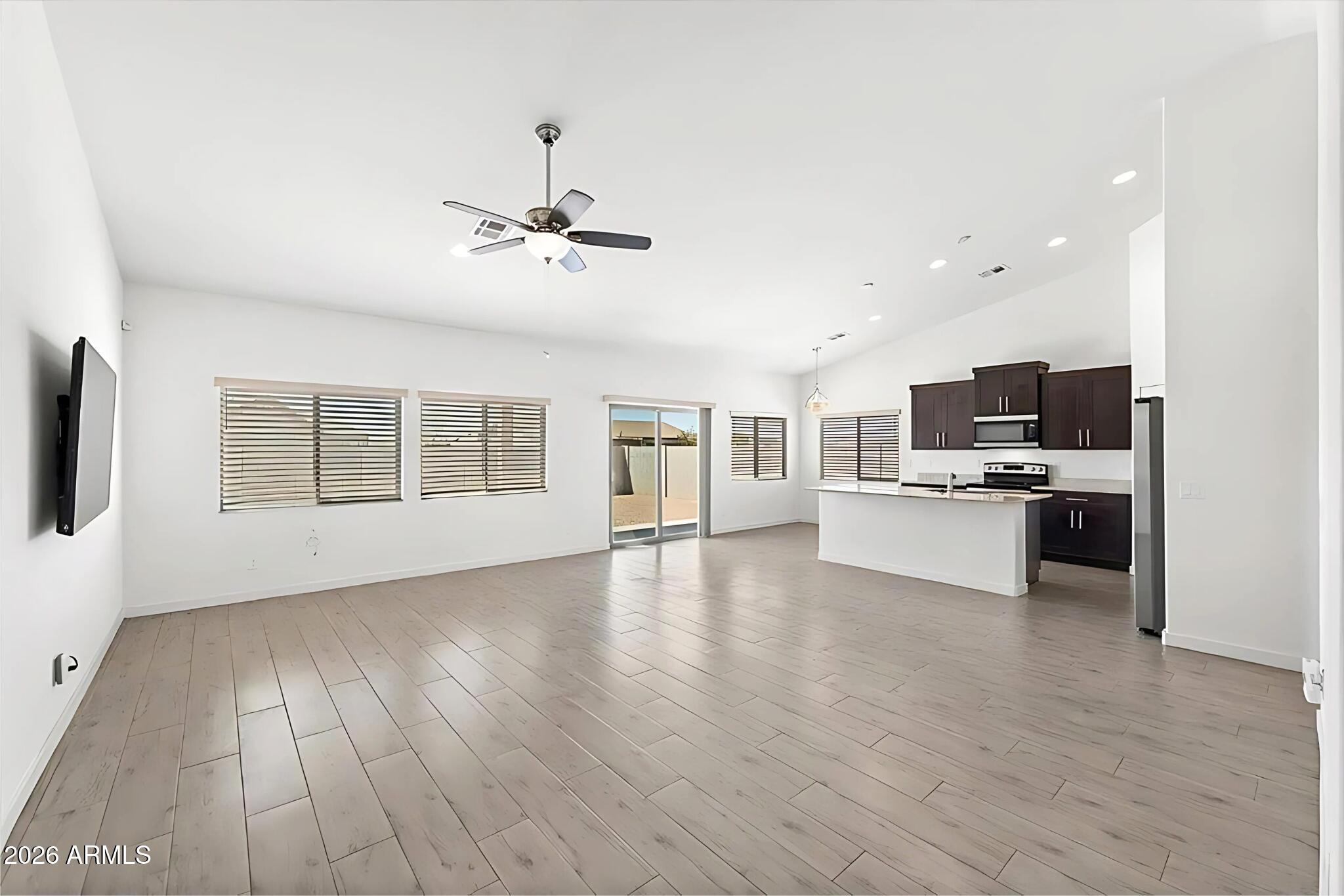 ARIZONA CITY UNIT TWELVE - Residential