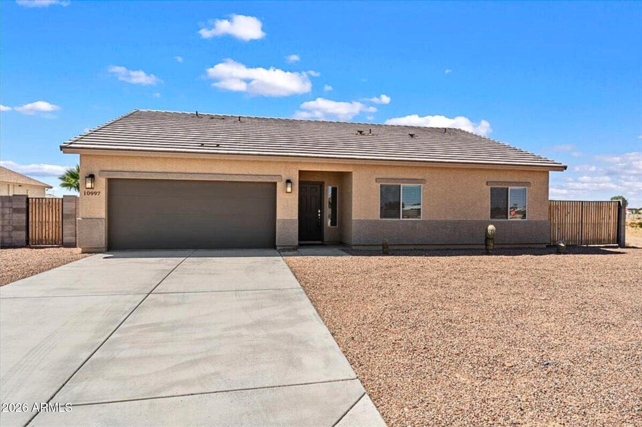 ARIZONA CITY UNIT TWELVE - Residential