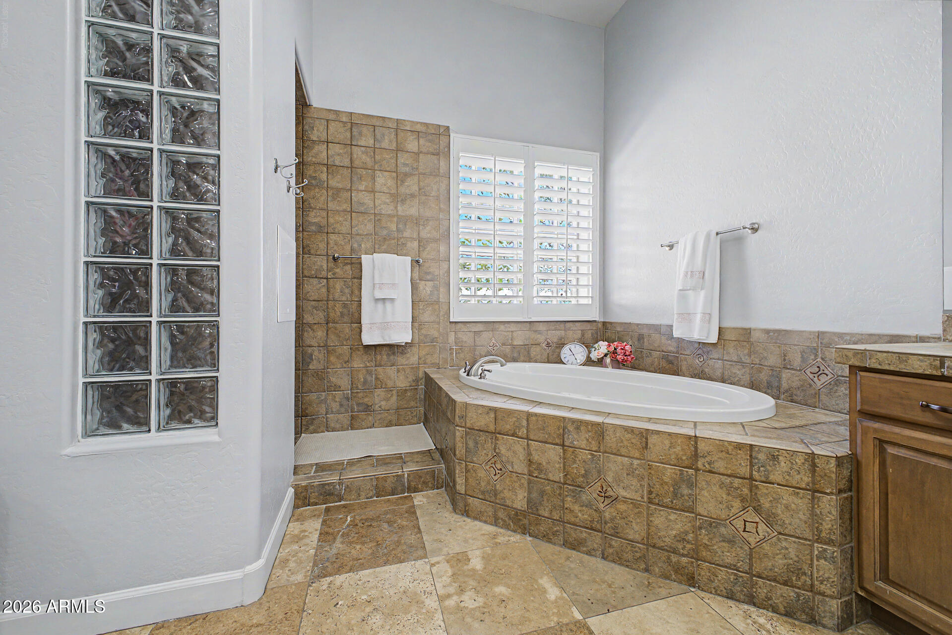BALBOA POINT AT OCOTILLO - Residential