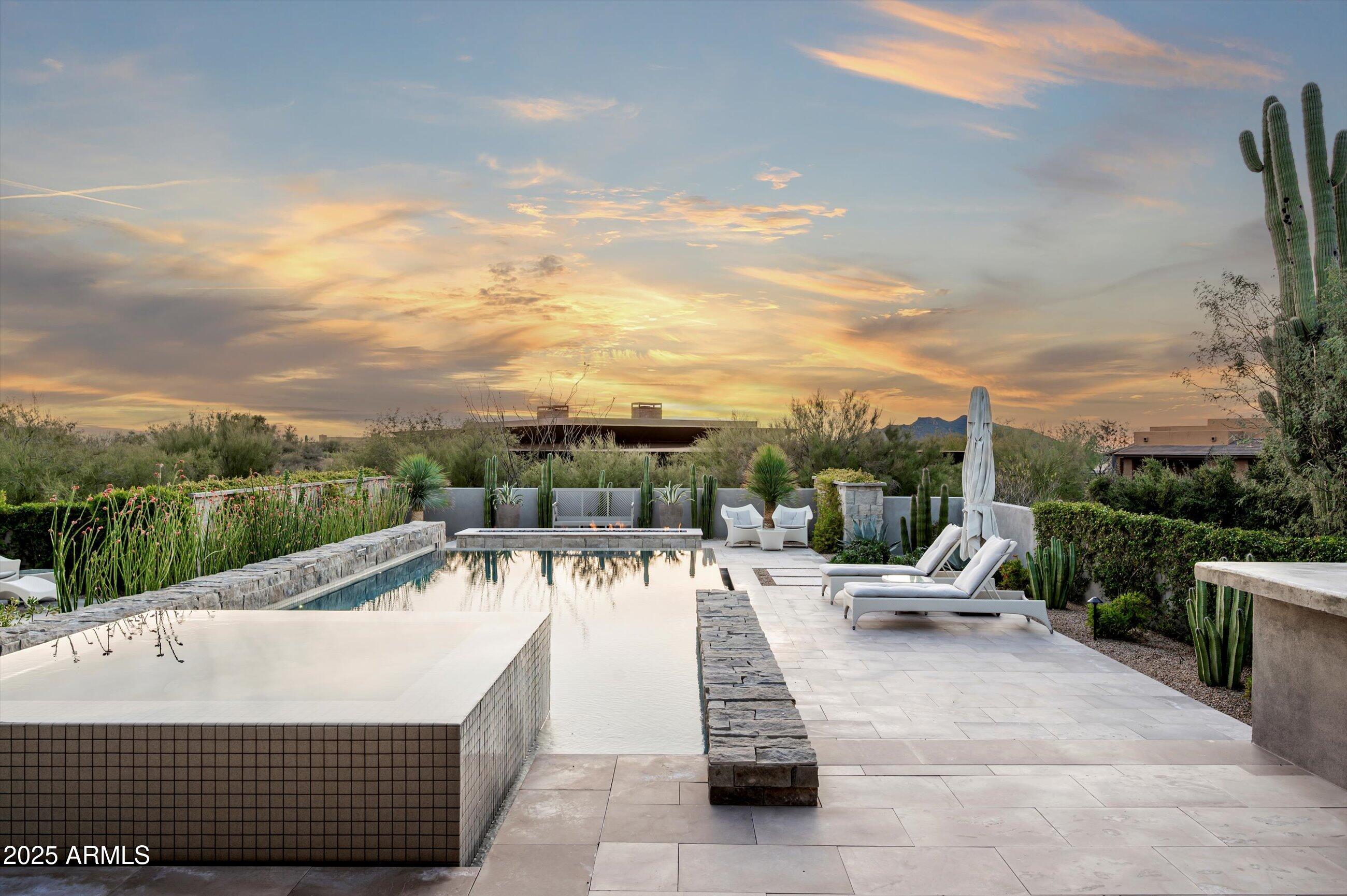 DESERT MOUNTAIN PHASE 1 UNIT 1 LOT 1-205 TR A - Residential