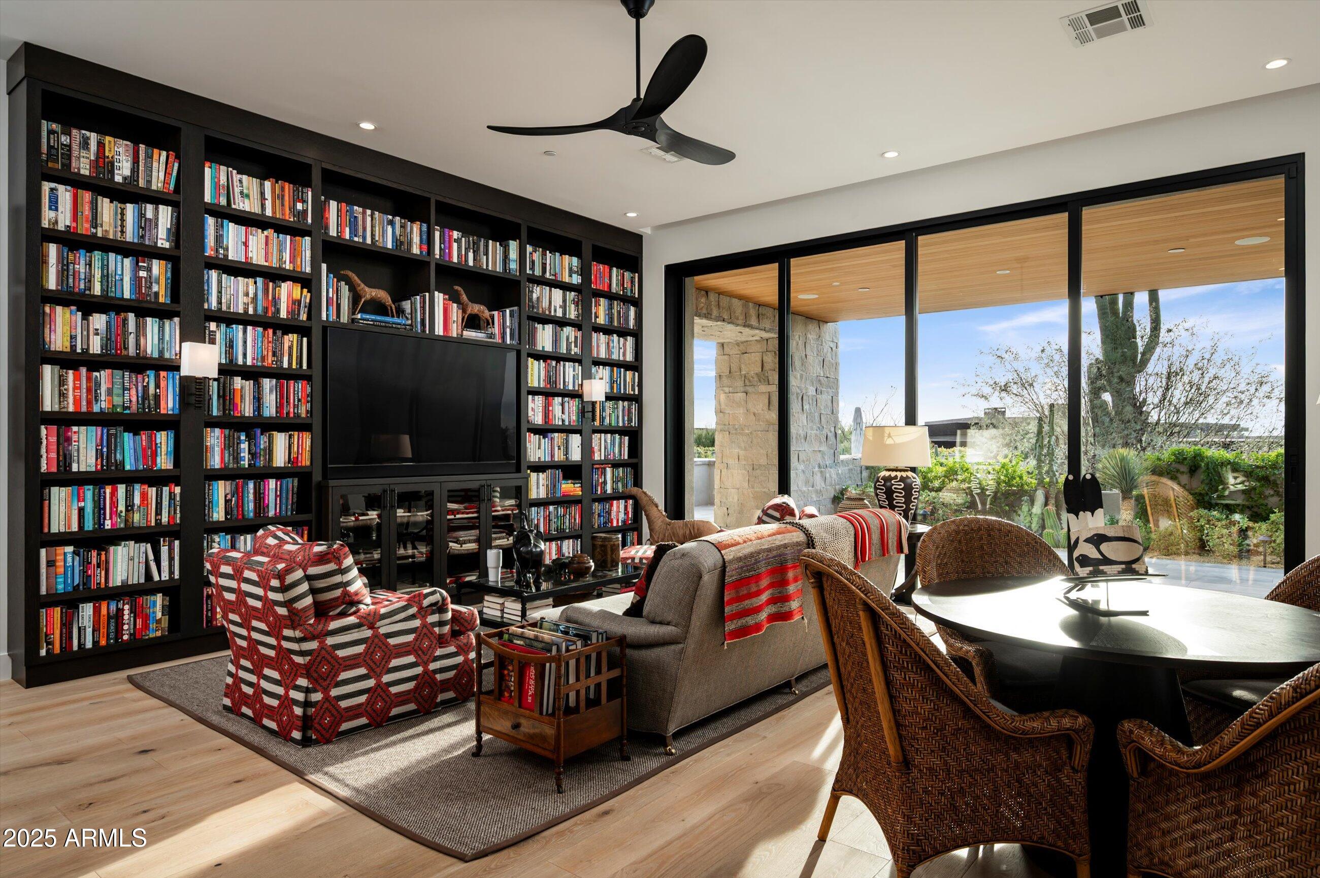 DESERT MOUNTAIN PHASE 1 UNIT 1 LOT 1-205 TR A - Residential