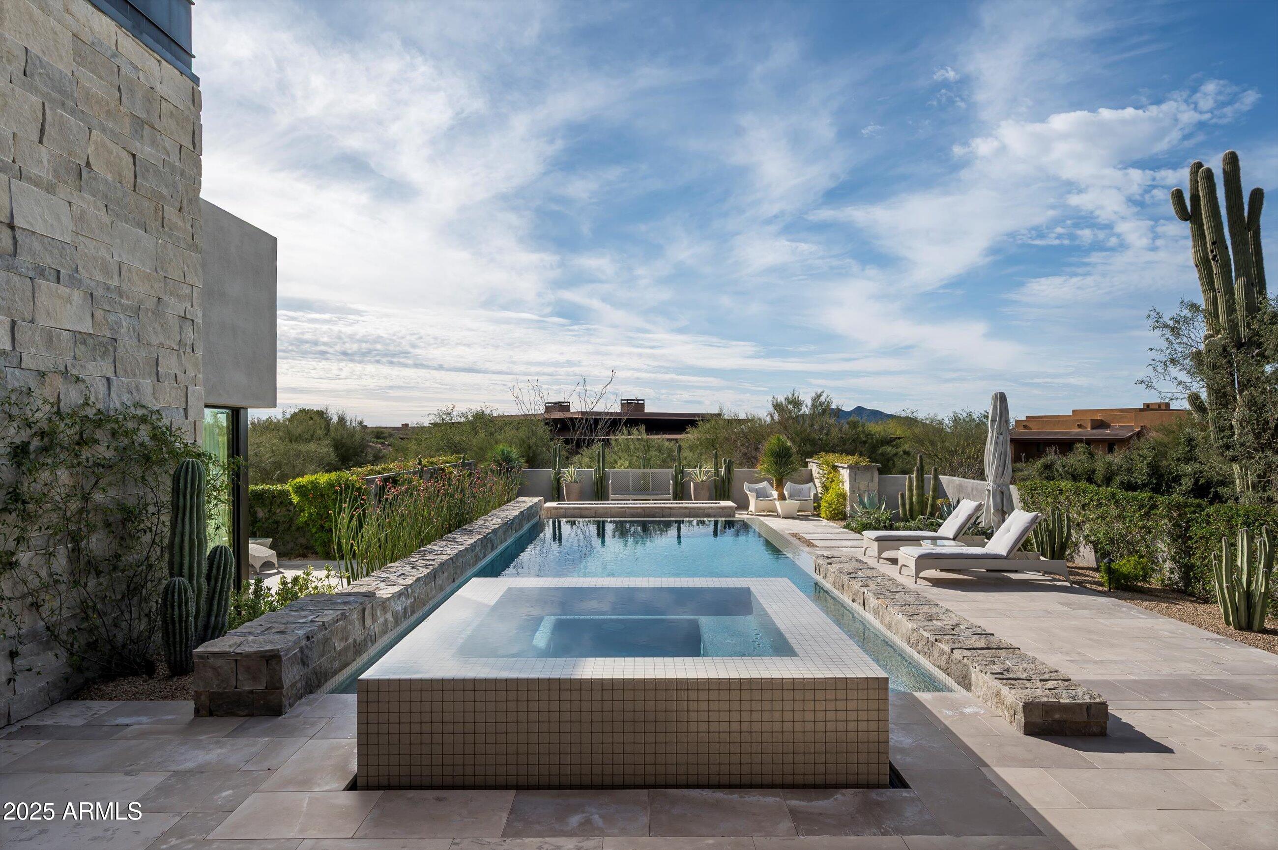 DESERT MOUNTAIN PHASE 1 UNIT 1 LOT 1-205 TR A - Residential
