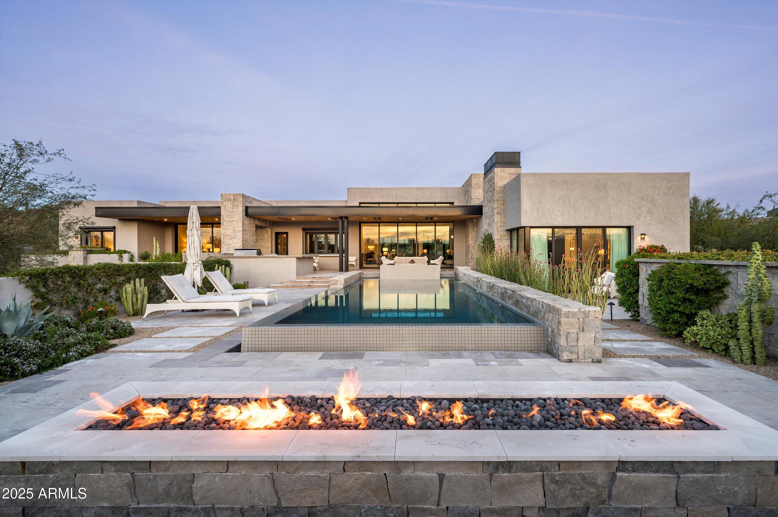 DESERT MOUNTAIN PHASE 1 UNIT 1 LOT 1-205 TR A - Residential