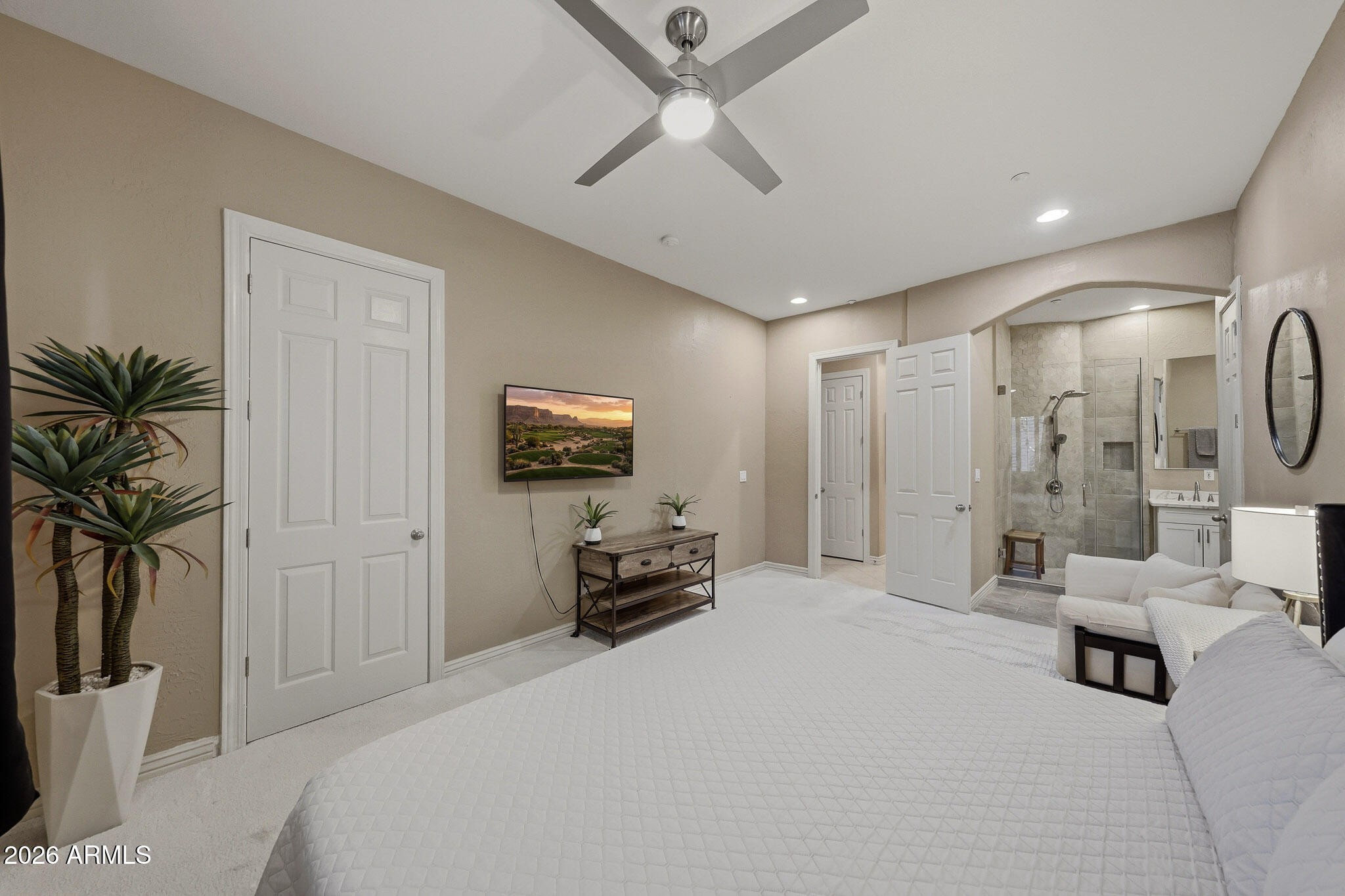 ANTHEM COUNTRY CLUB - Residential