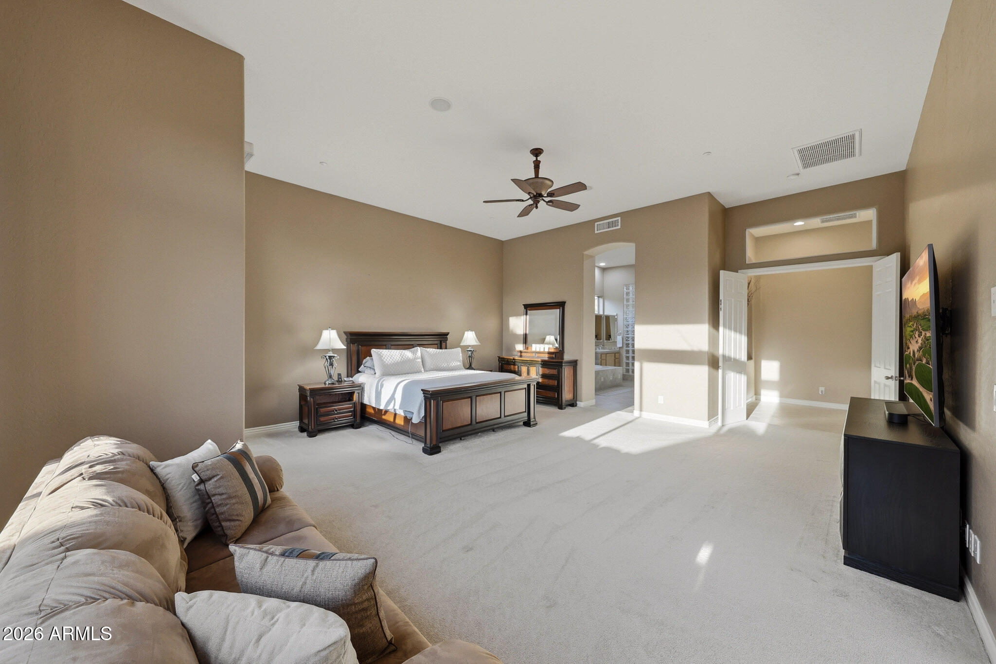 ANTHEM COUNTRY CLUB - Residential