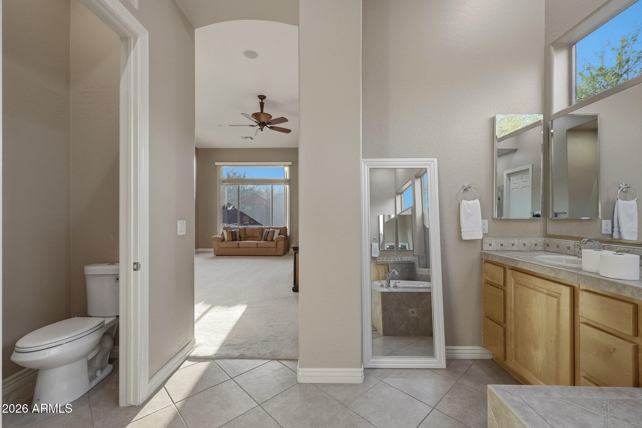 ANTHEM COUNTRY CLUB - Residential