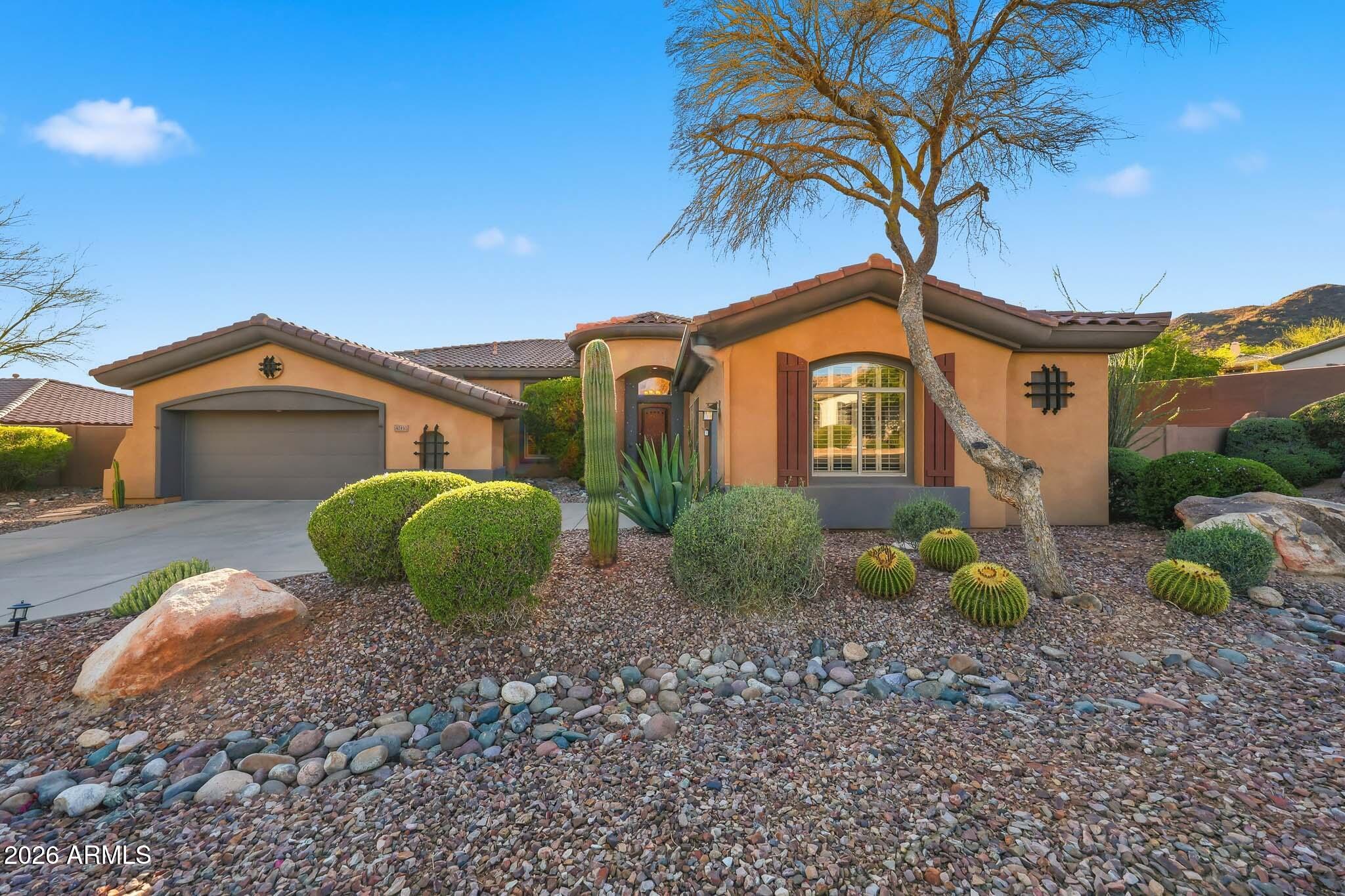 ANTHEM COUNTRY CLUB - Residential