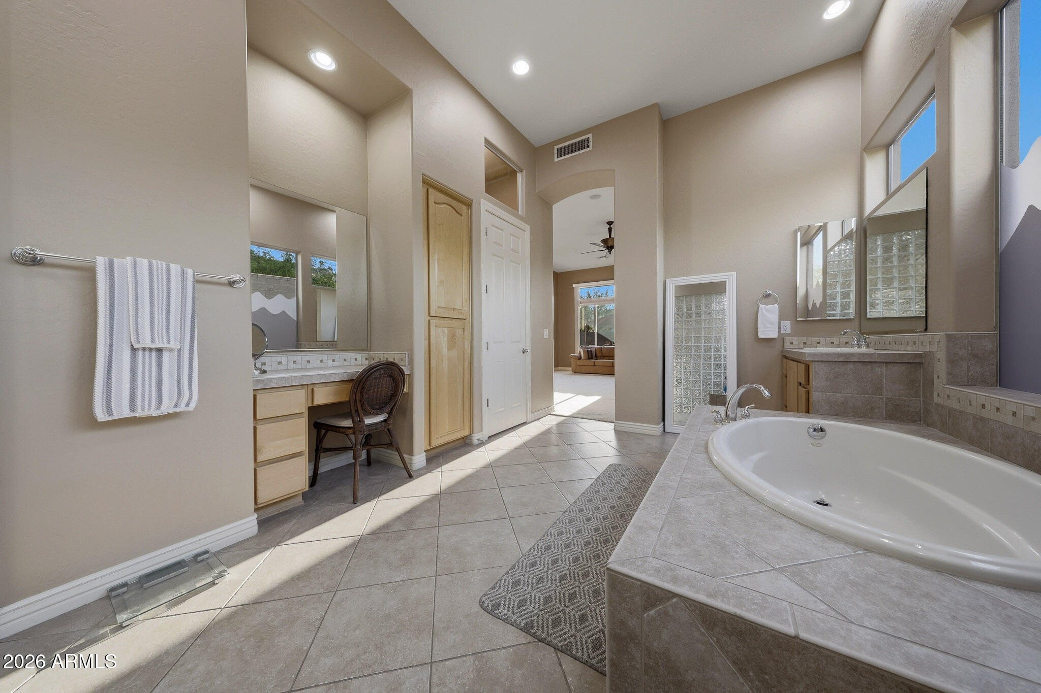 ANTHEM COUNTRY CLUB - Residential