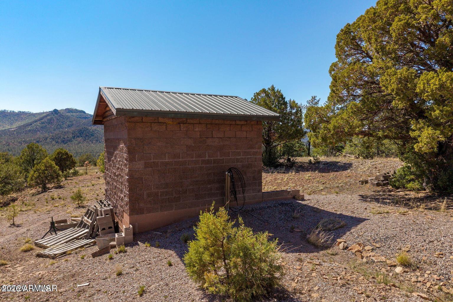 NOBLE MOUNTAIN ESTATES AMD - Land