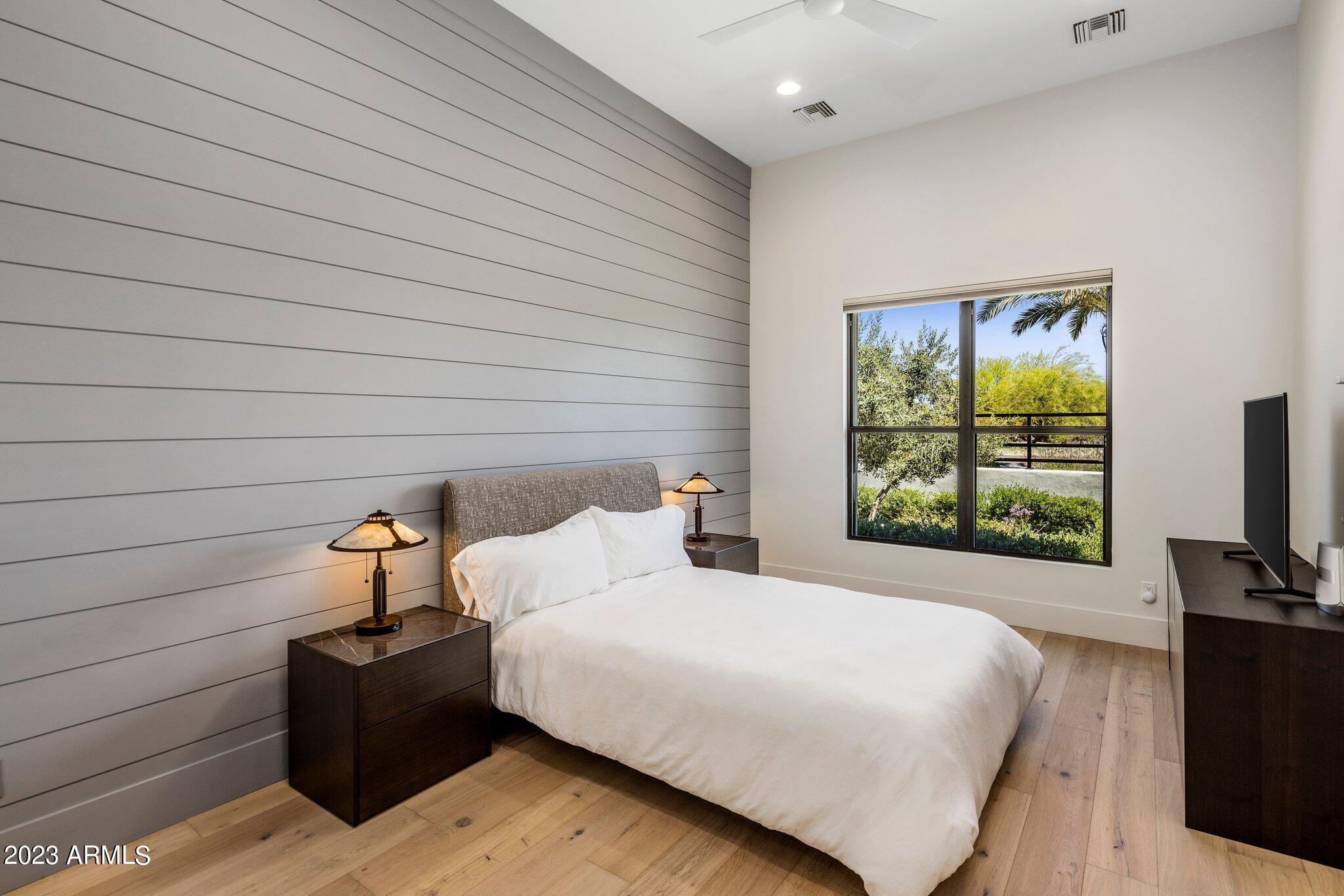 MOCKING BIRD ACRES - Residential
