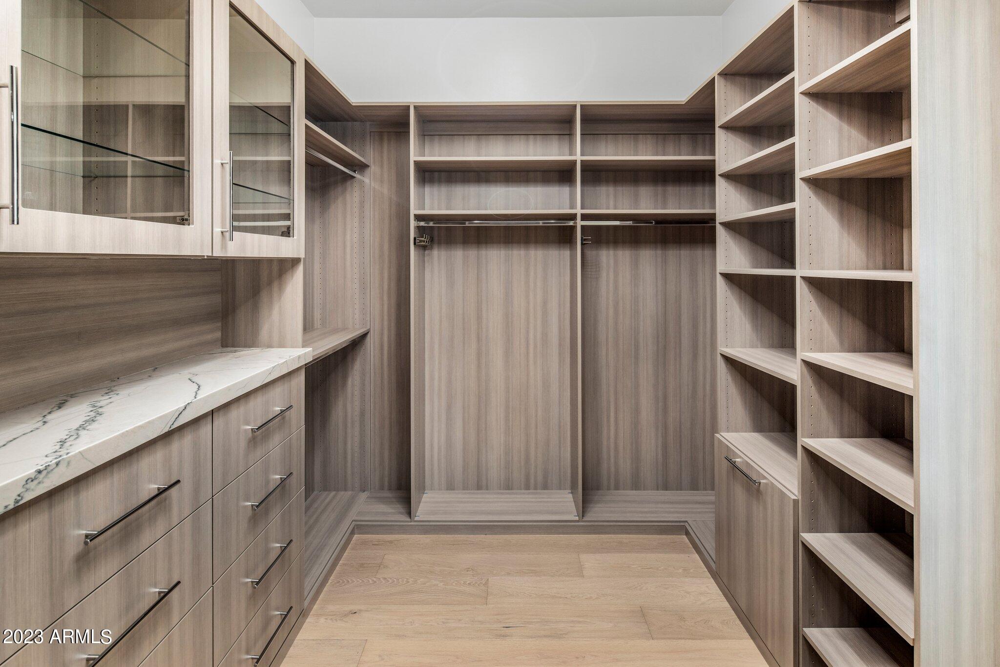 MOCKING BIRD ACRES - Residential