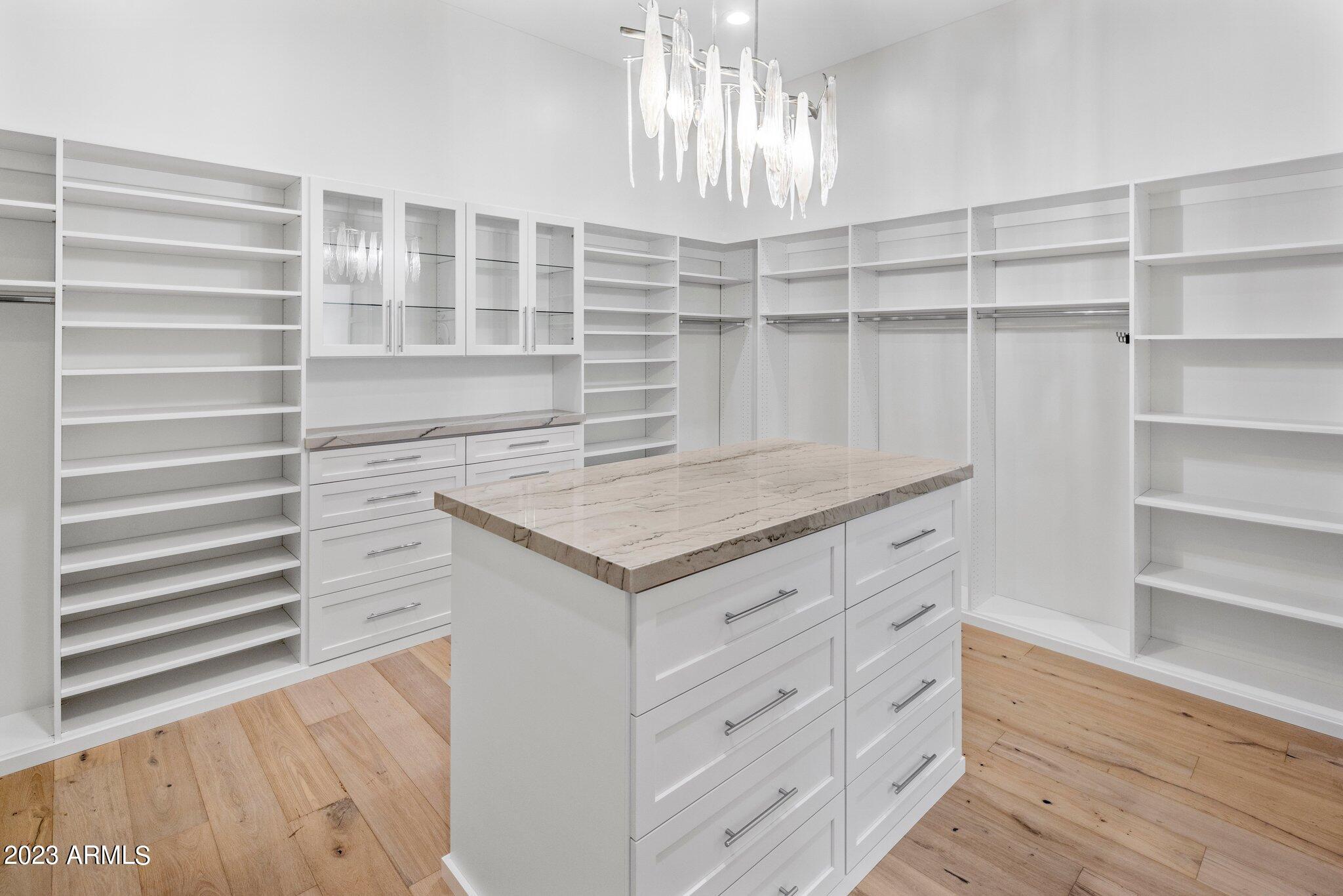 MOCKING BIRD ACRES - Residential