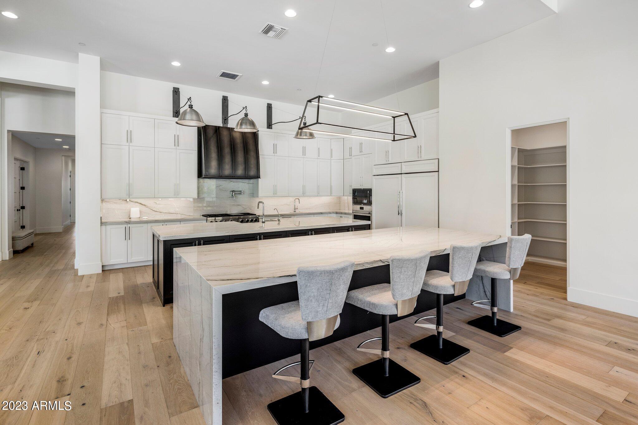 MOCKING BIRD ACRES - Residential