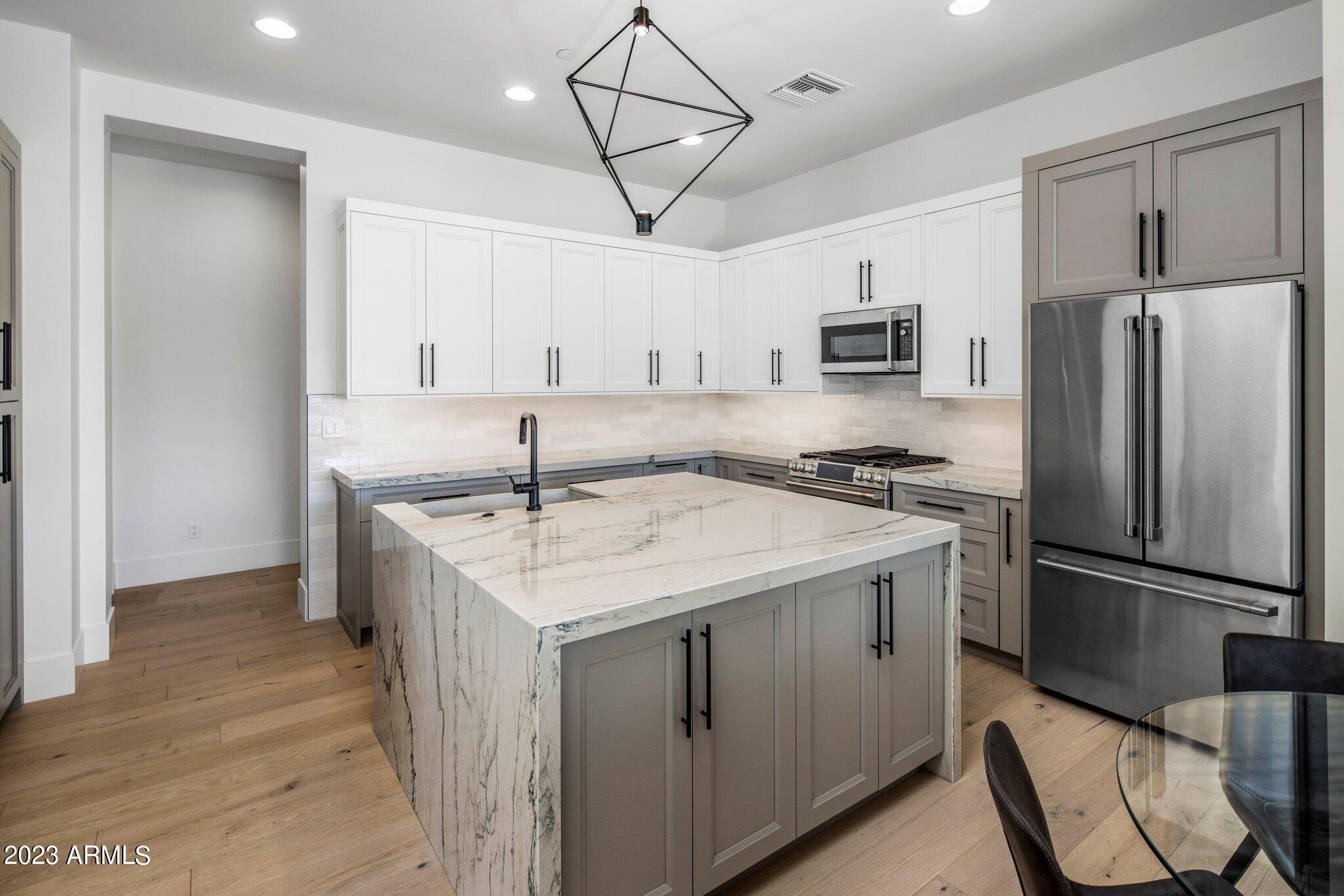 MOCKING BIRD ACRES - Residential