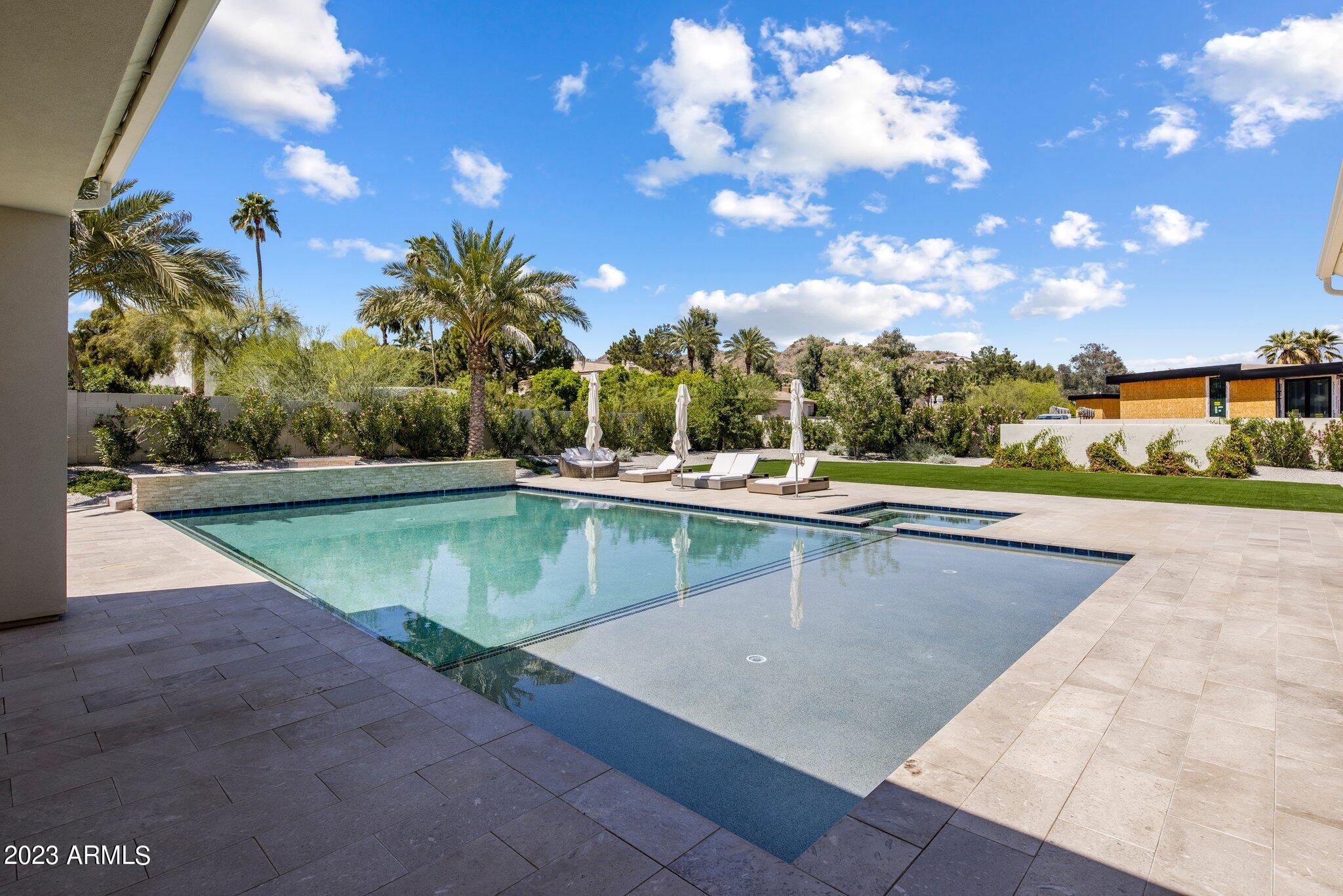 MOCKING BIRD ACRES - Residential