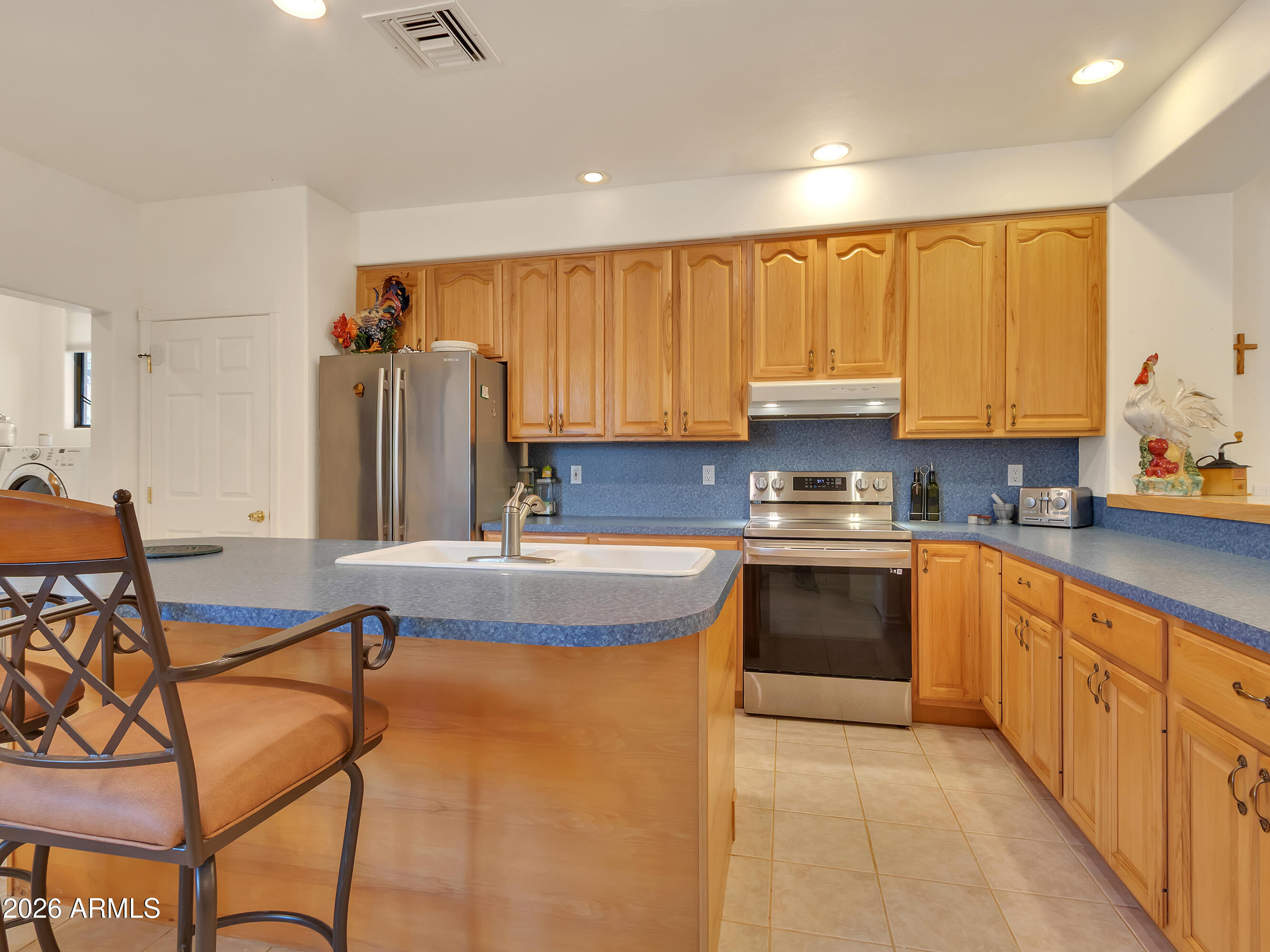 COLDWATER CANYON - Residential