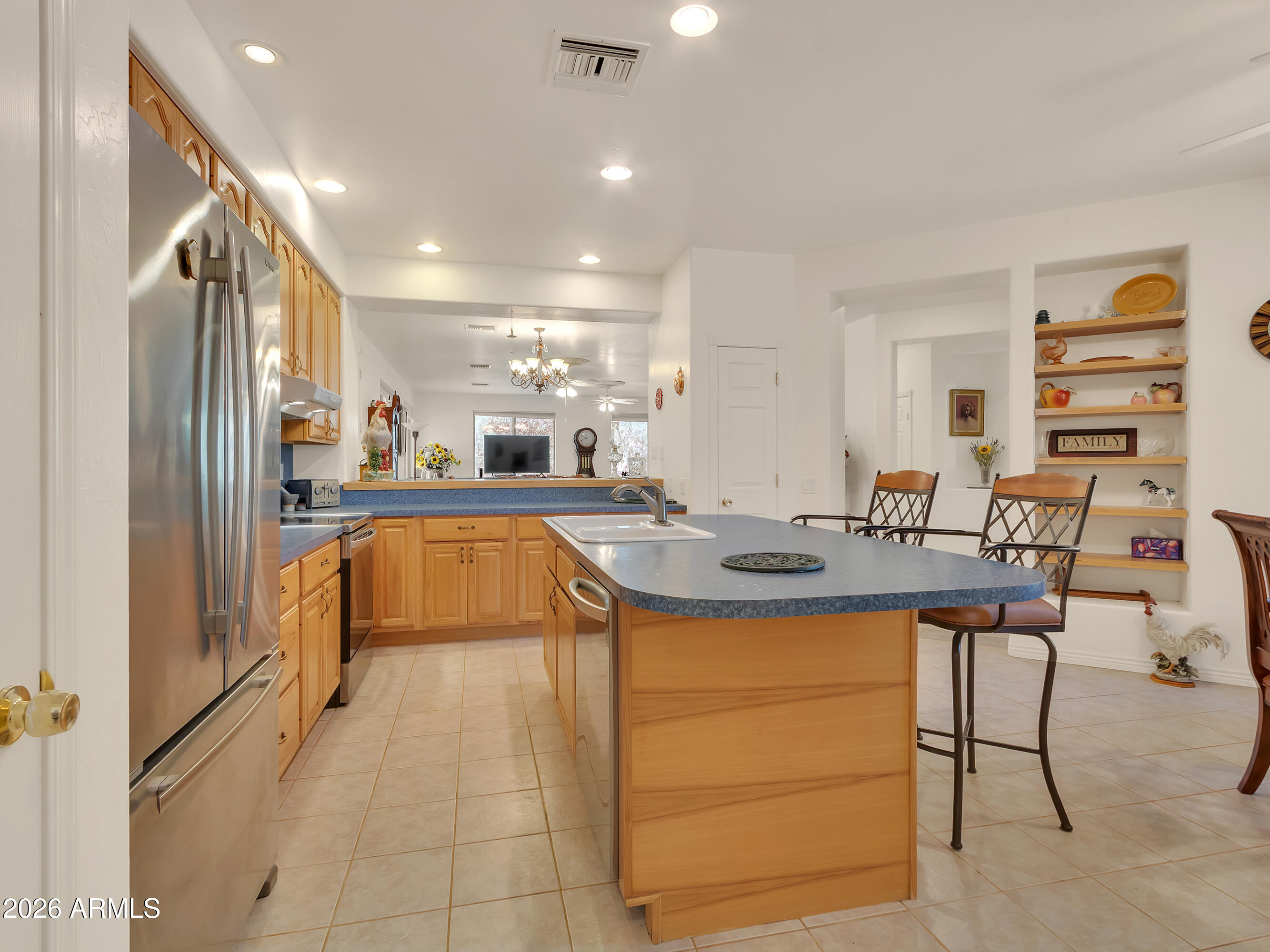 COLDWATER CANYON - Residential