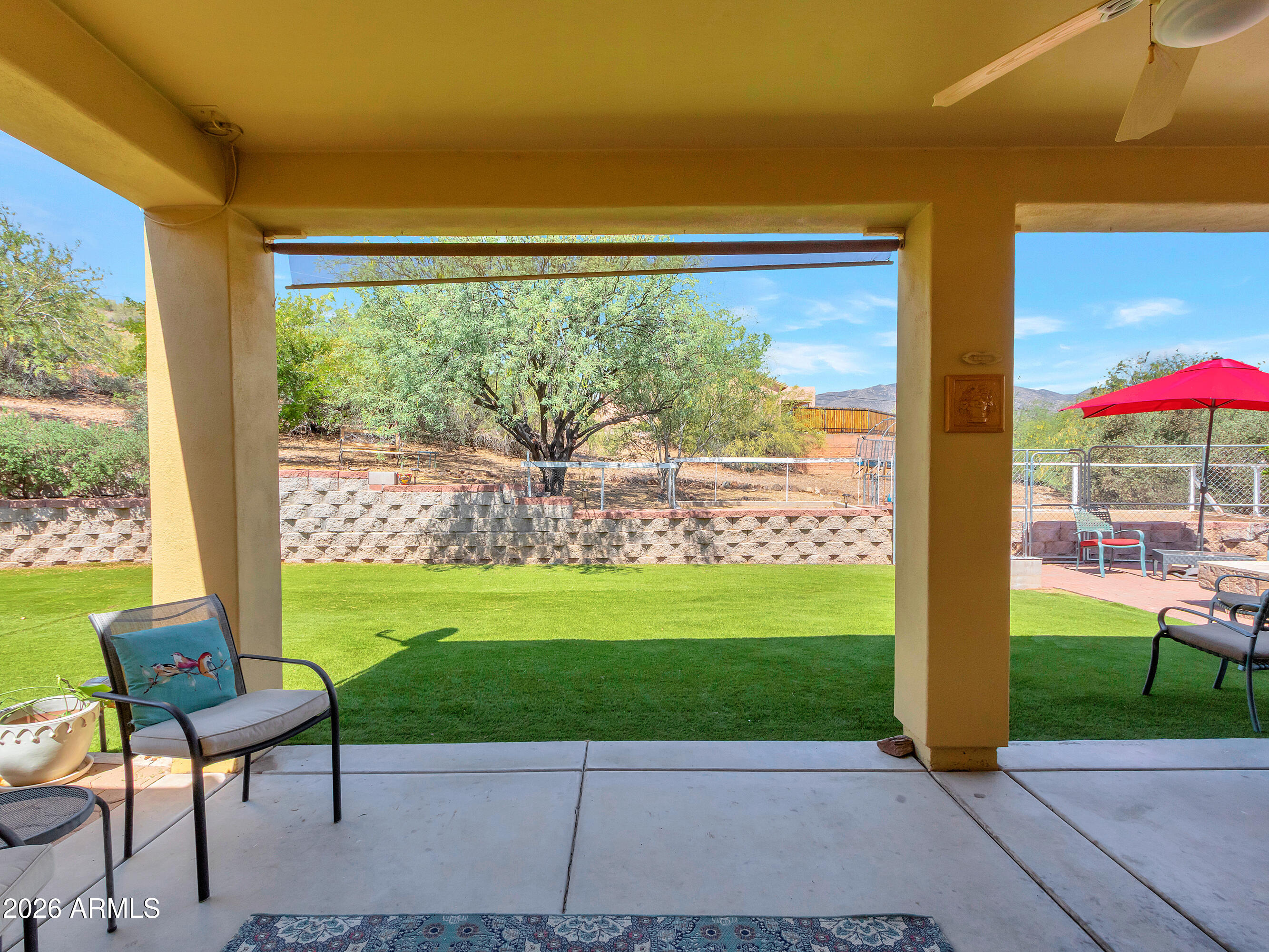 COLDWATER CANYON - Residential