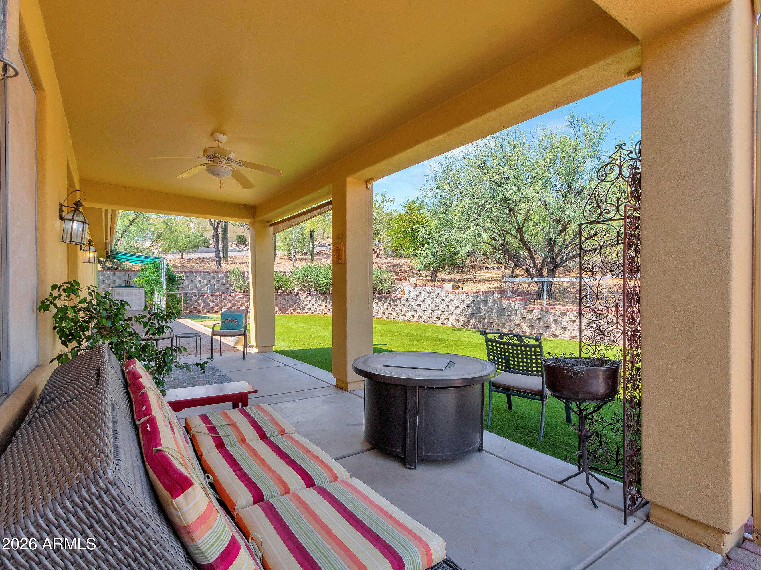 COLDWATER CANYON - Residential