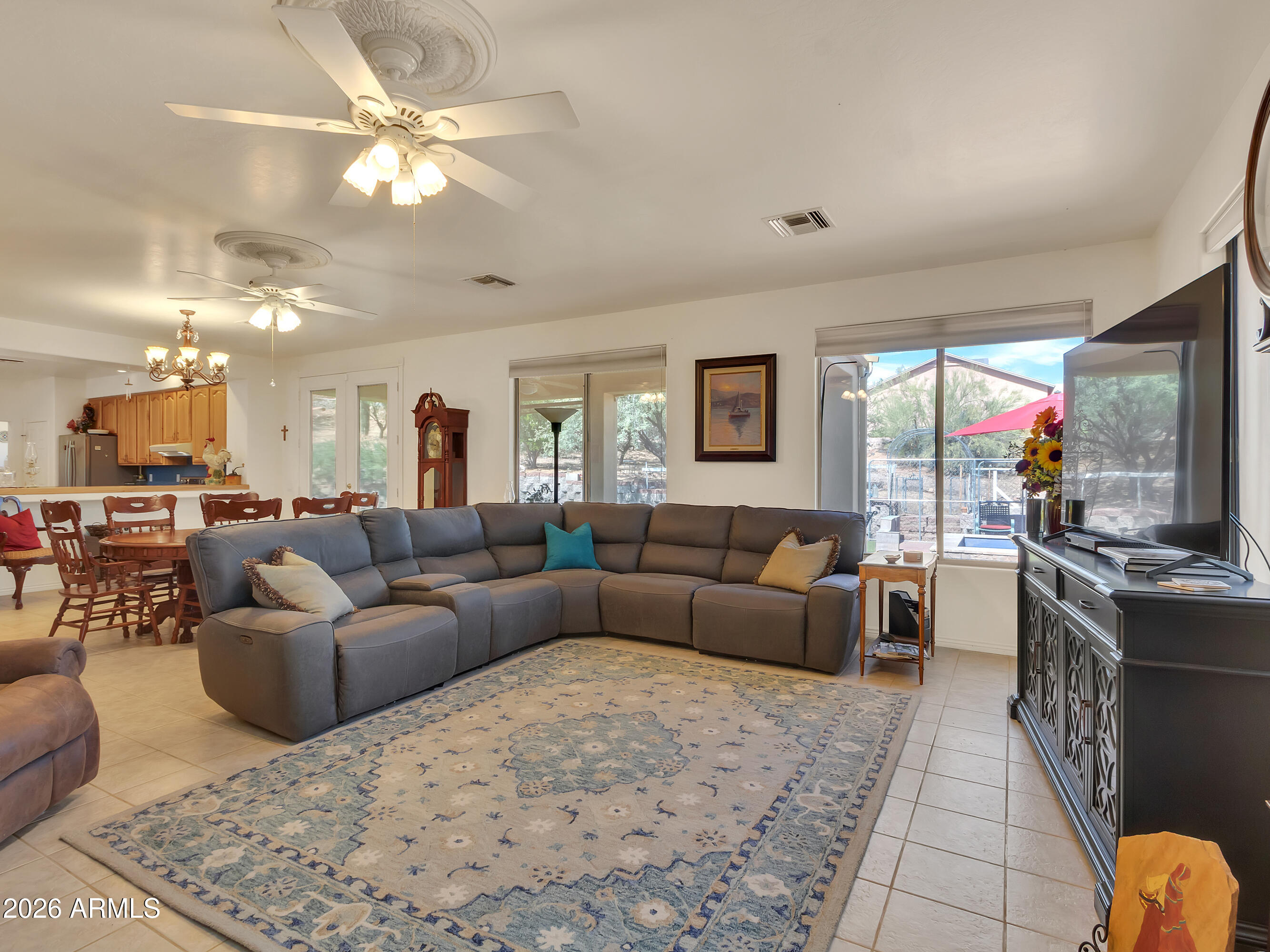 COLDWATER CANYON - Residential