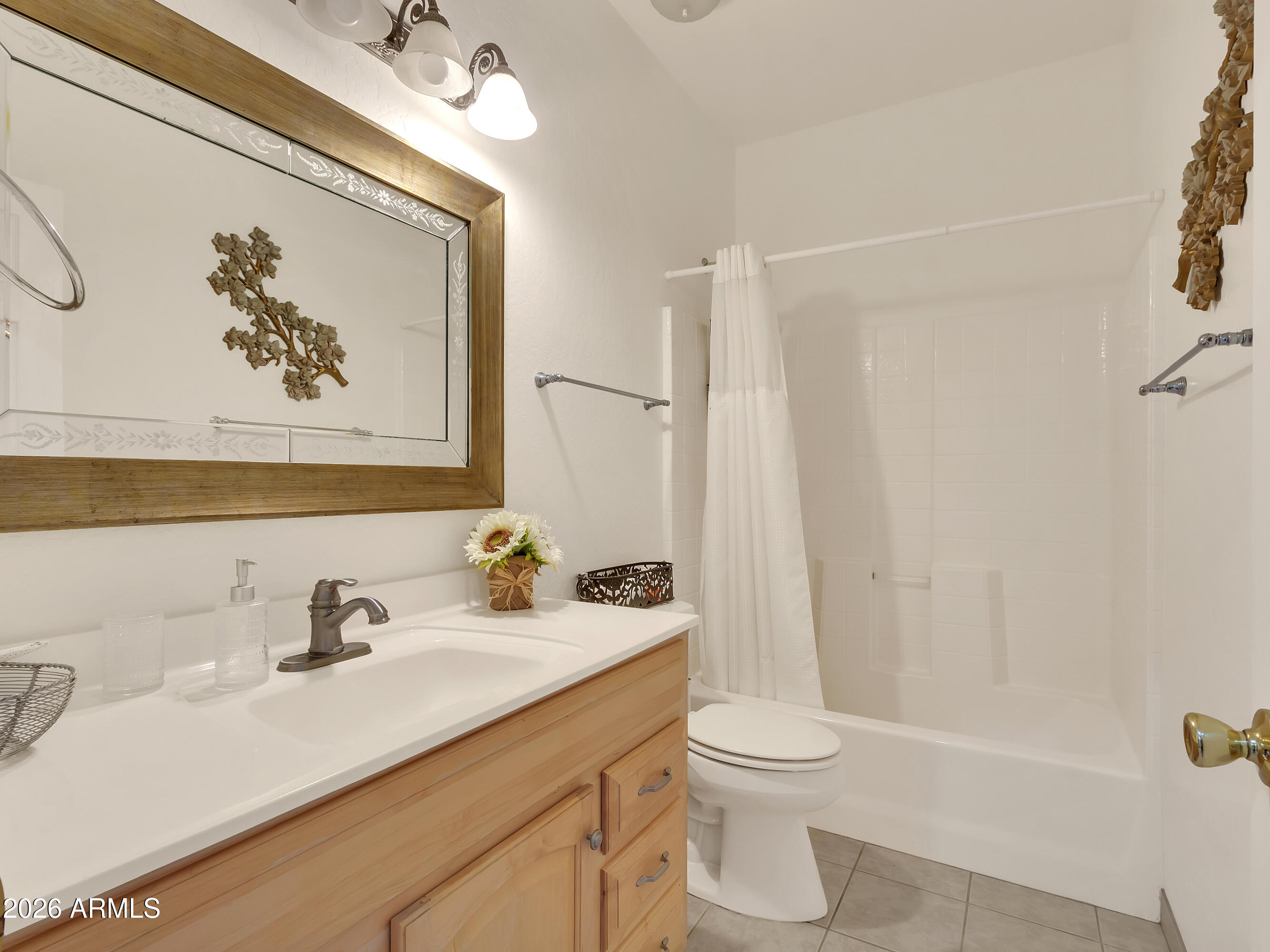COLDWATER CANYON - Residential