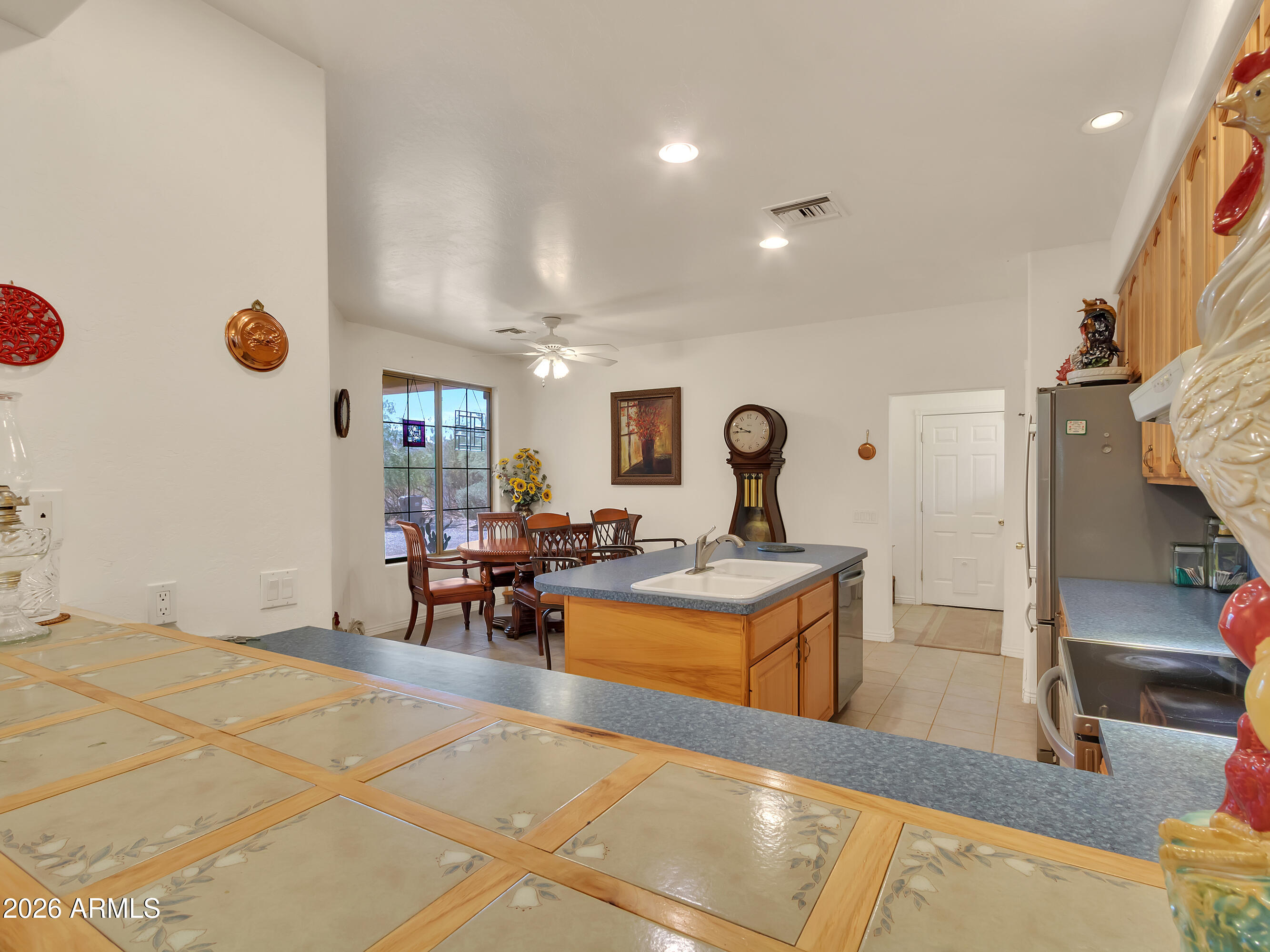COLDWATER CANYON - Residential
