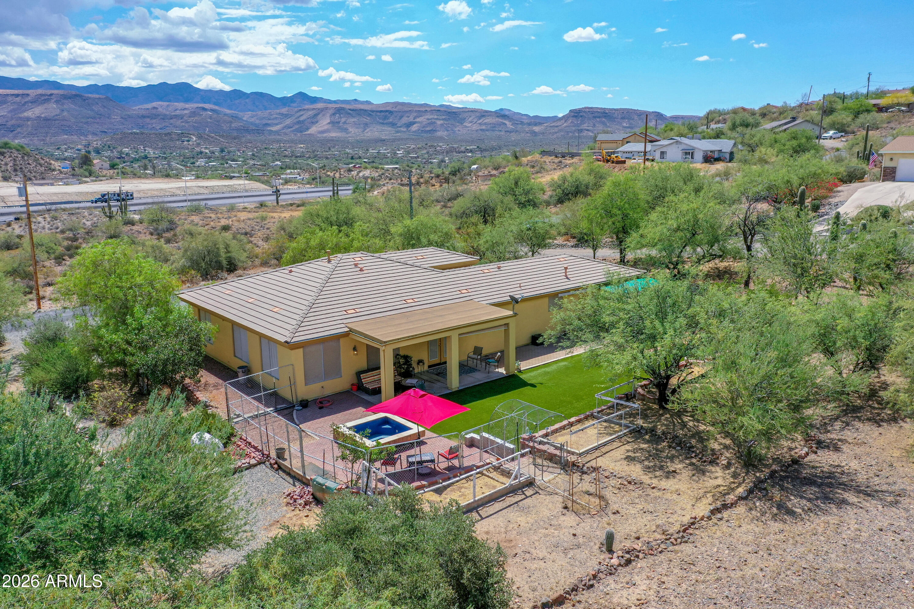 COLDWATER CANYON - Residential