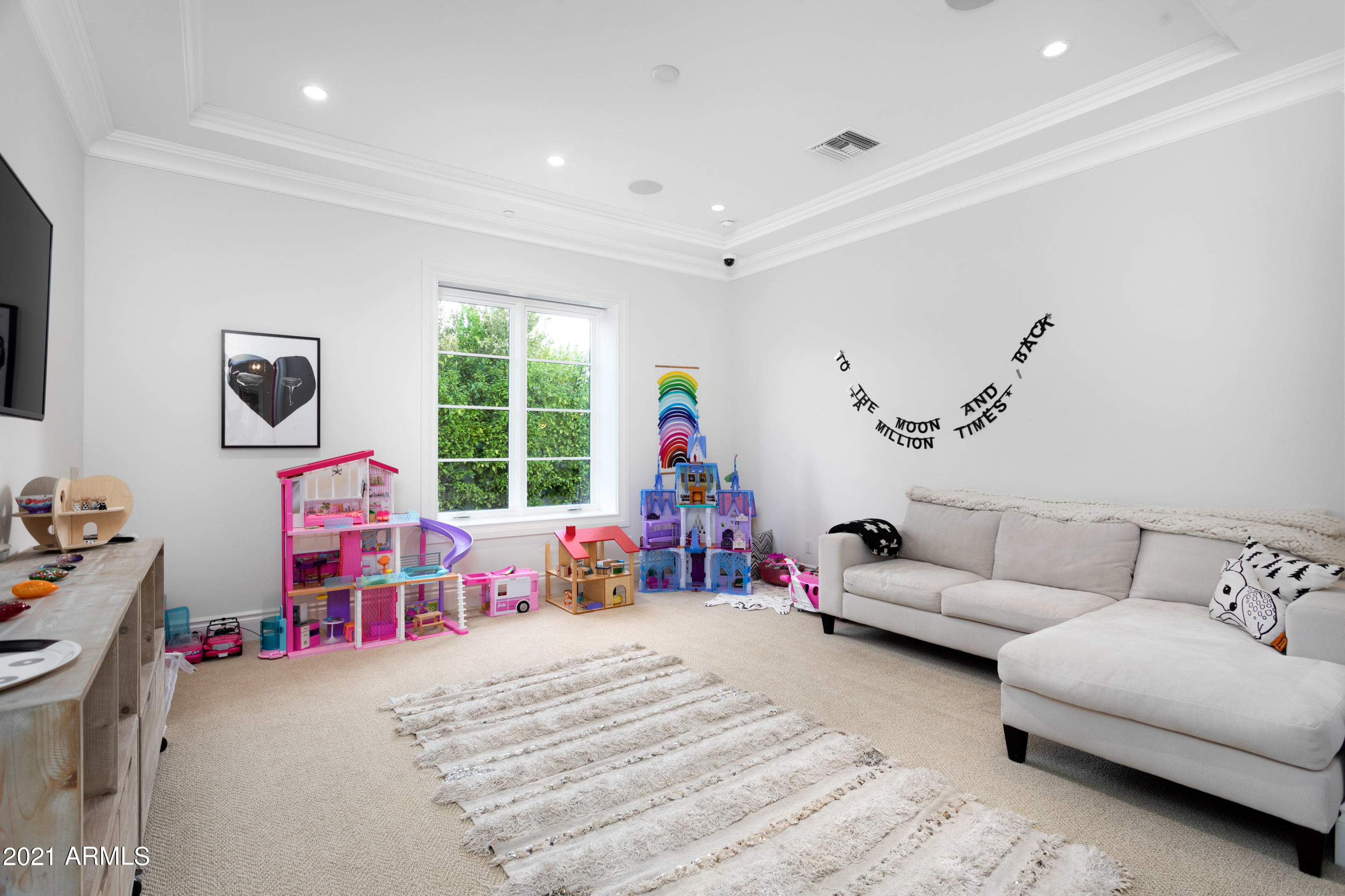 MOUNTAIN VIEW - Residential