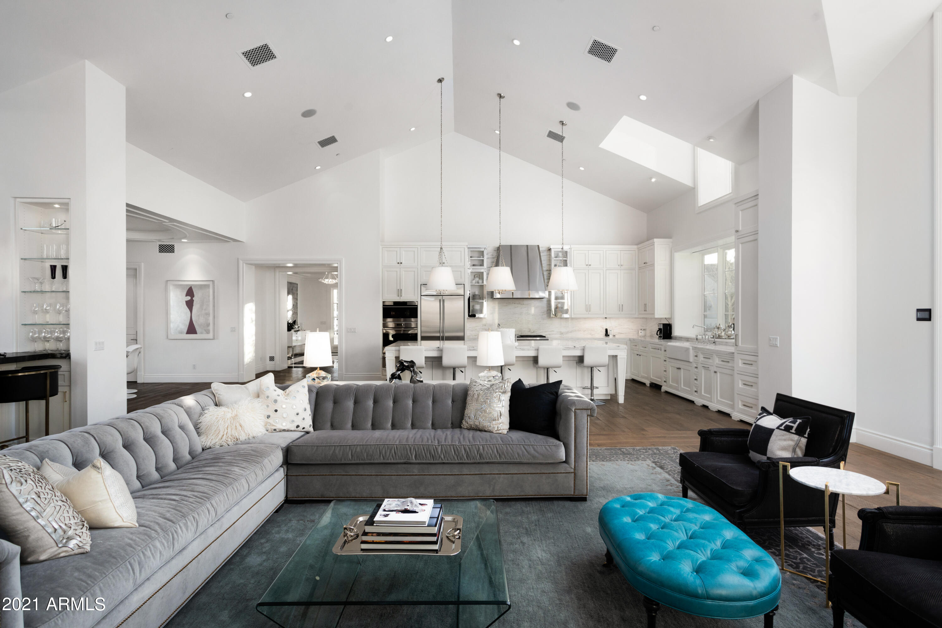 MOUNTAIN VIEW - Residential