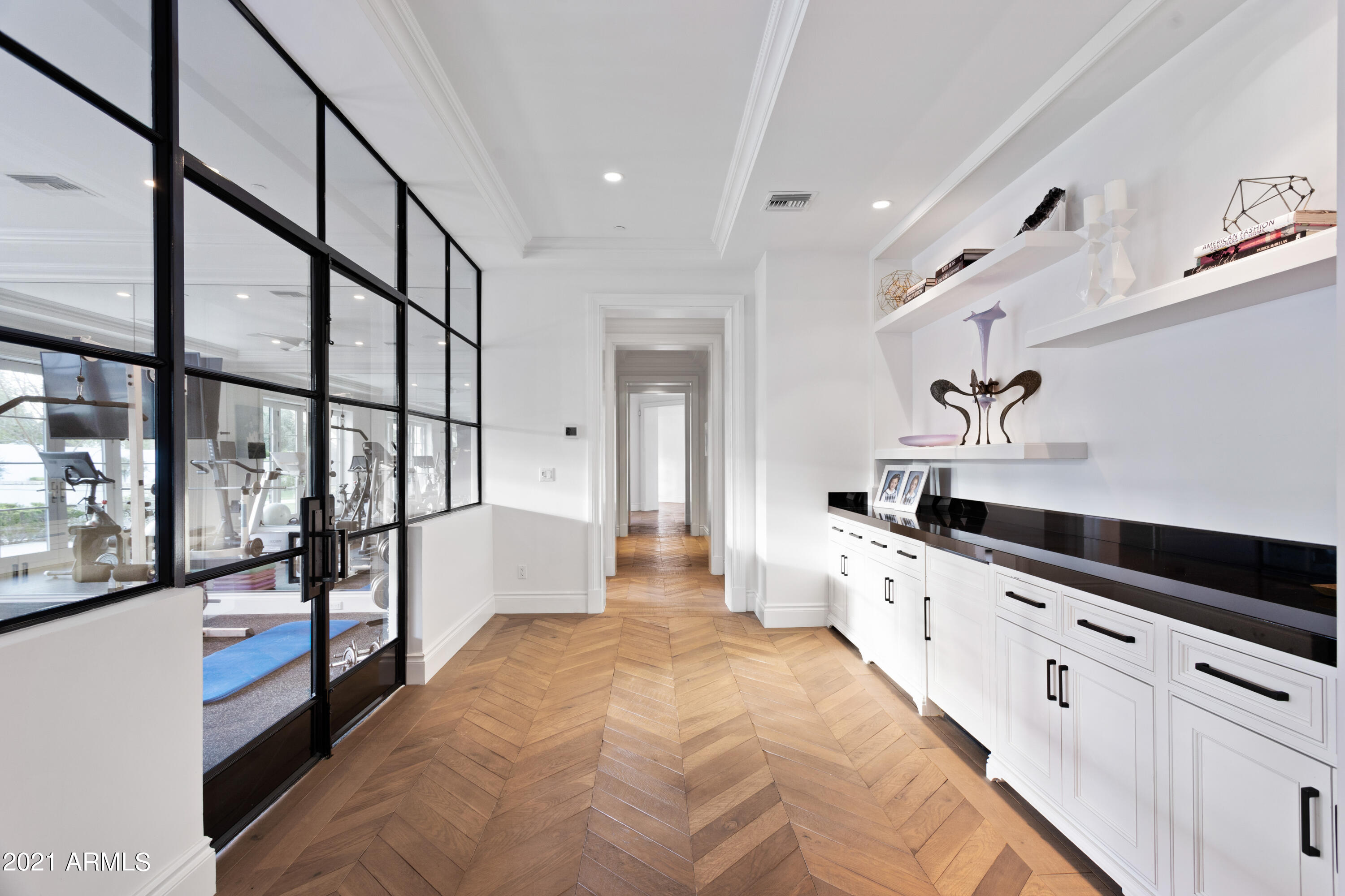 MOUNTAIN VIEW - Residential