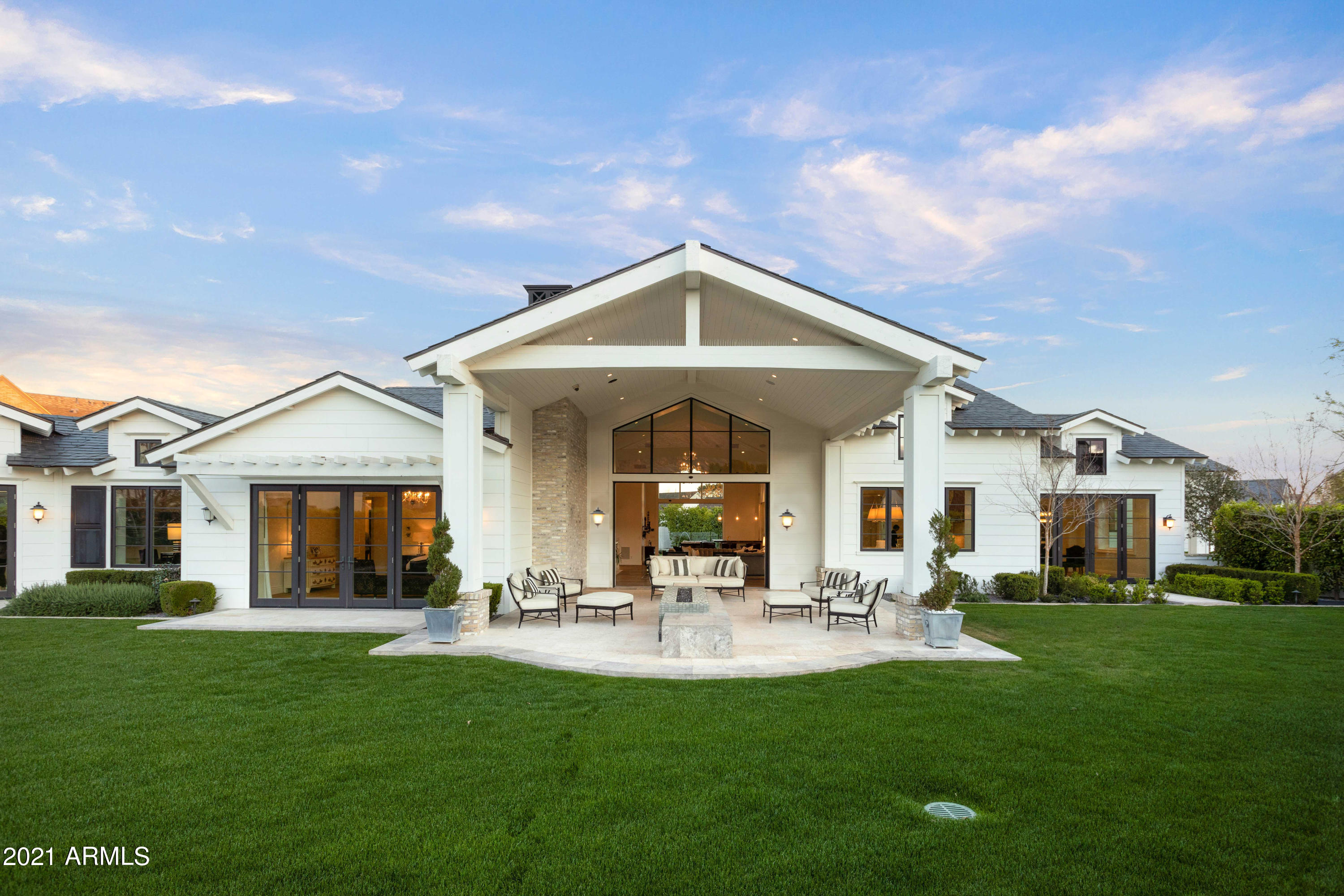 MOUNTAIN VIEW - Residential