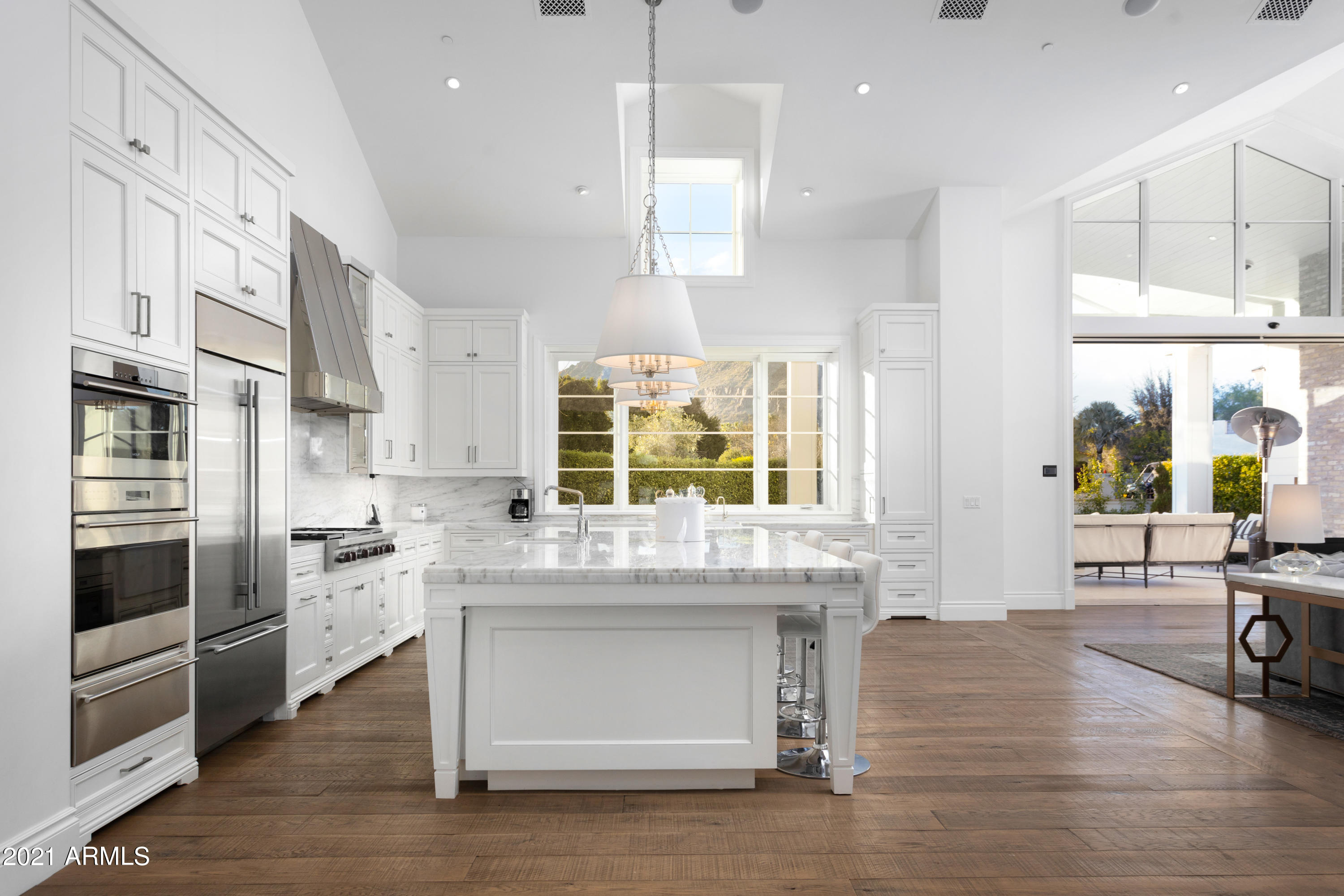 MOUNTAIN VIEW - Residential