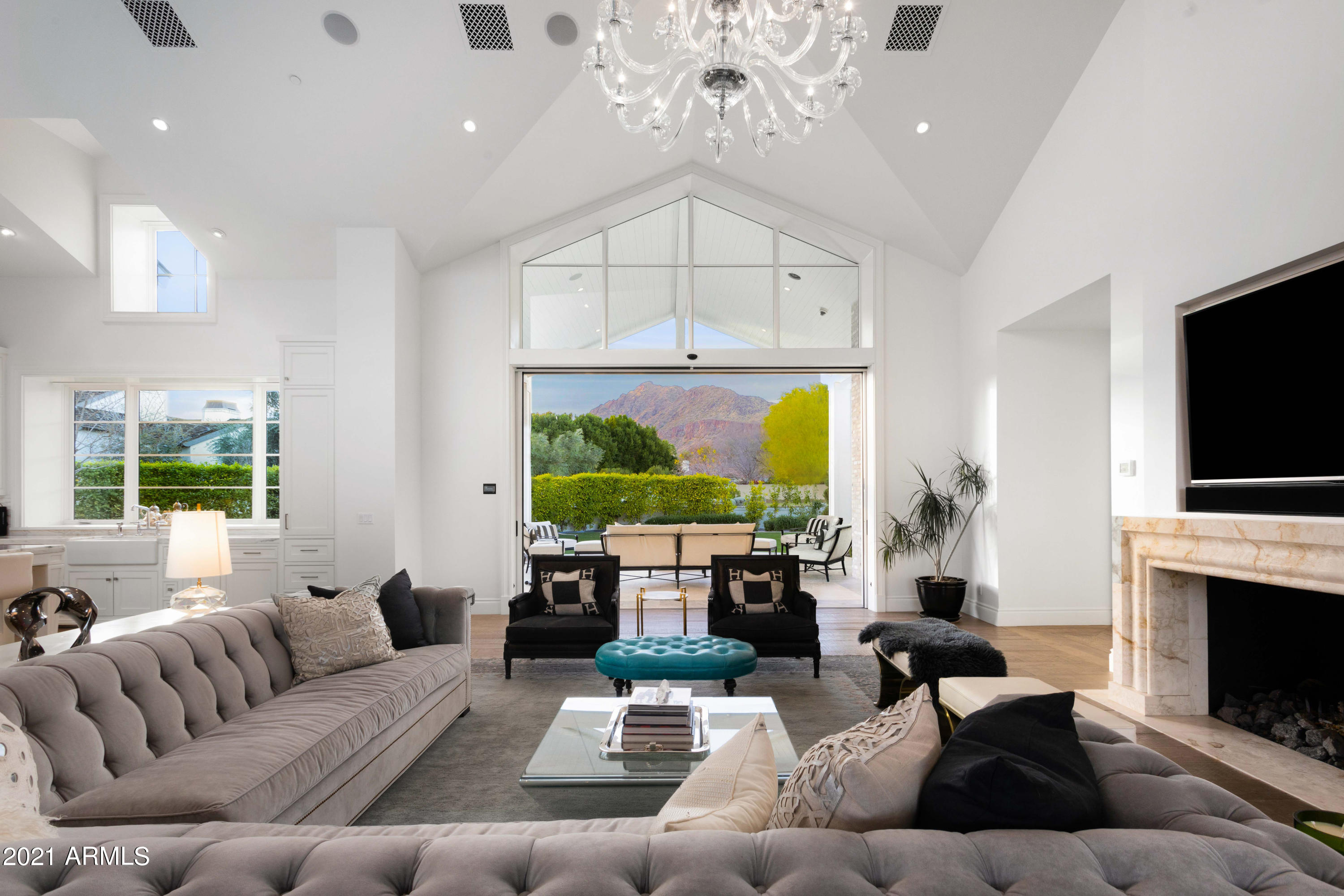 MOUNTAIN VIEW - Residential