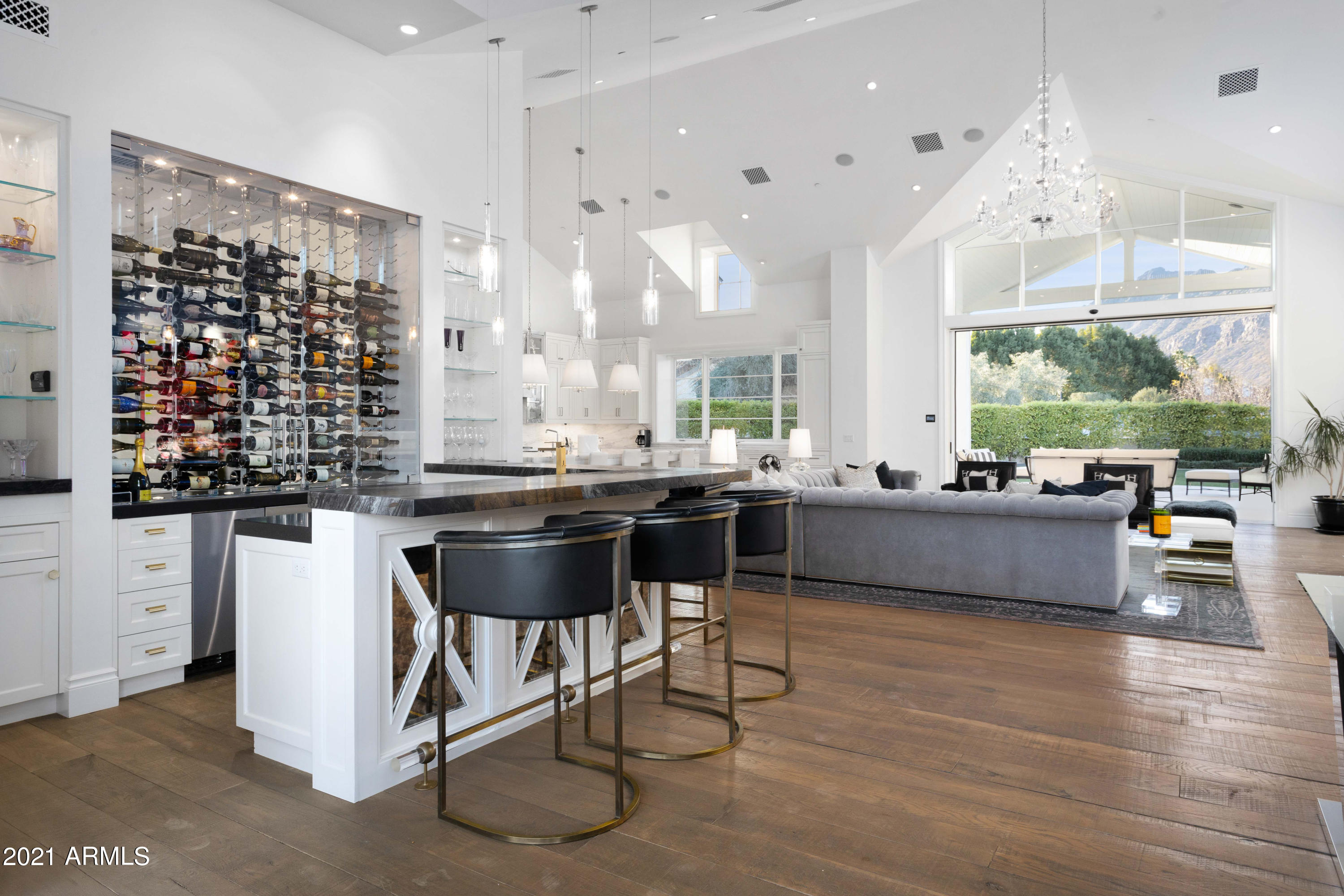 MOUNTAIN VIEW - Residential