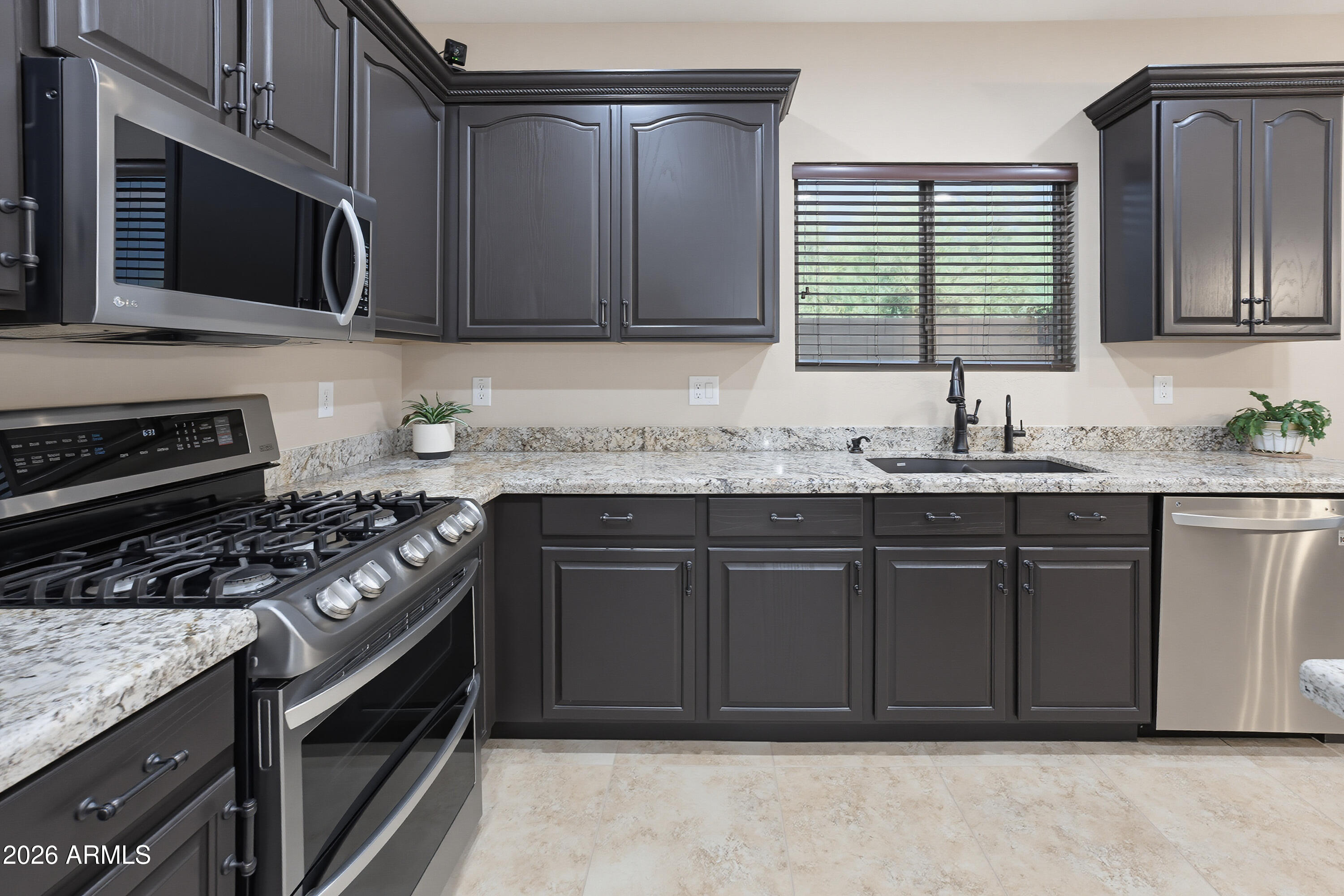 SAVANNAH - Residential